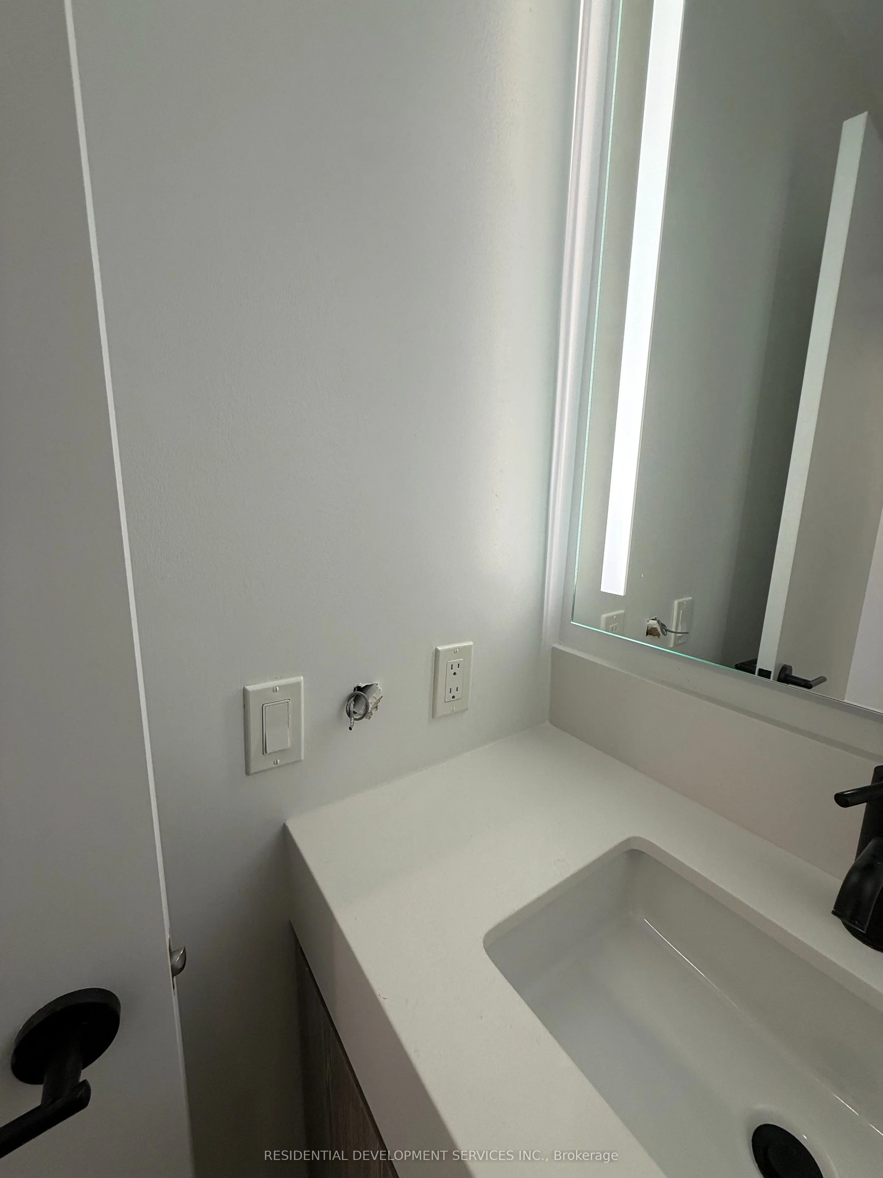 306 Jarvis Street #204