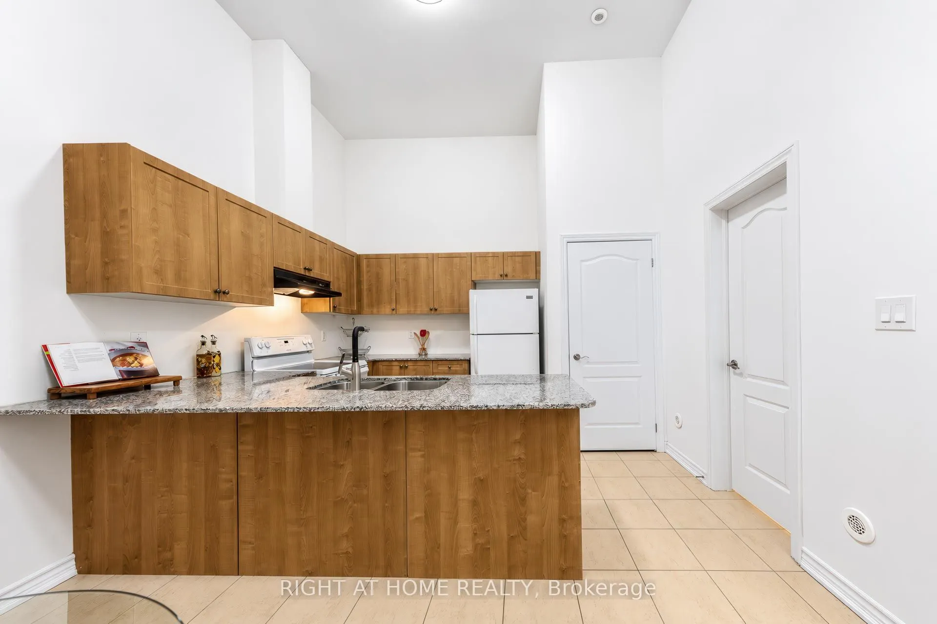 37 Drewry Avenue #1