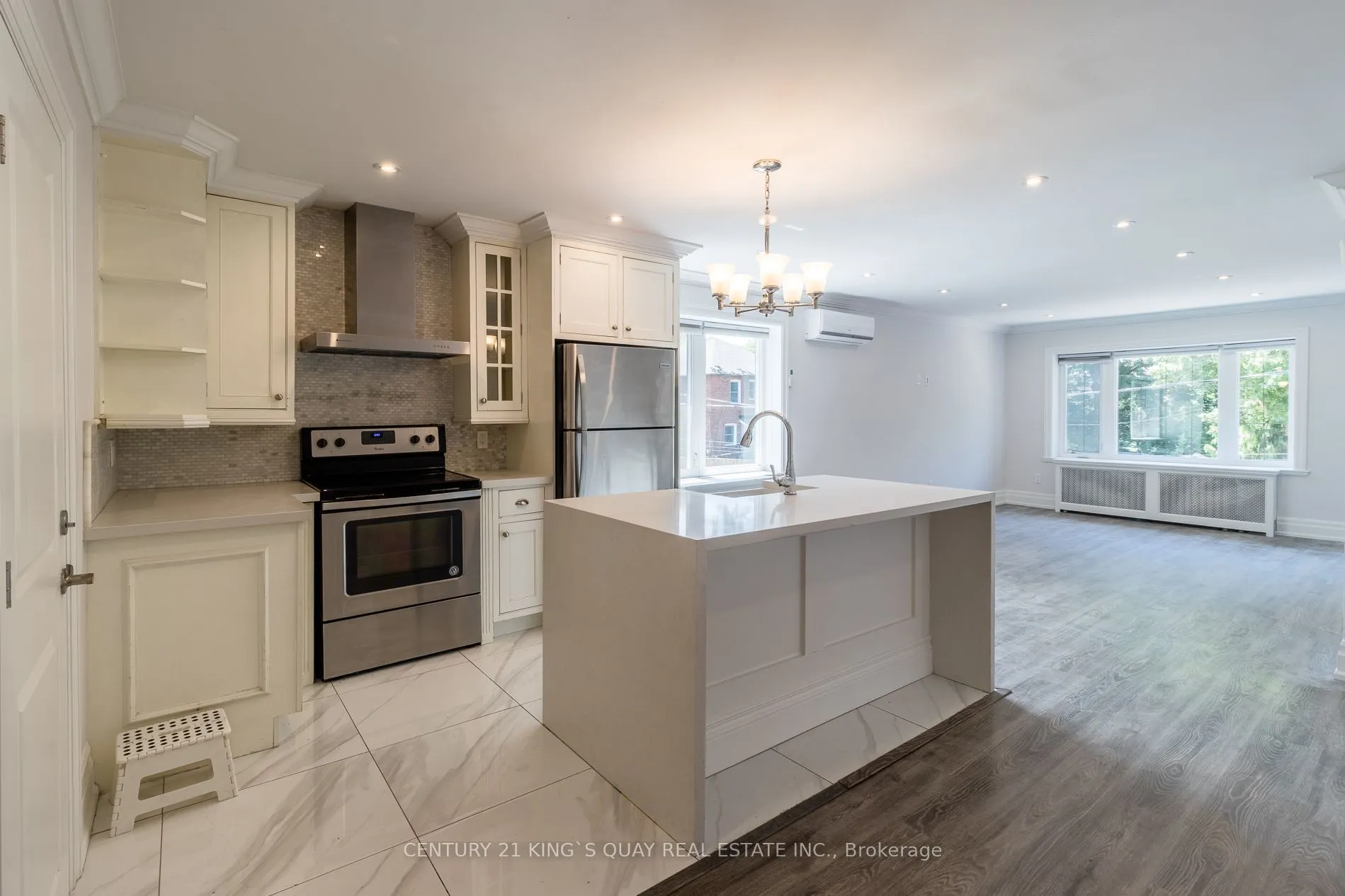 301 Cleveland Street #Upper