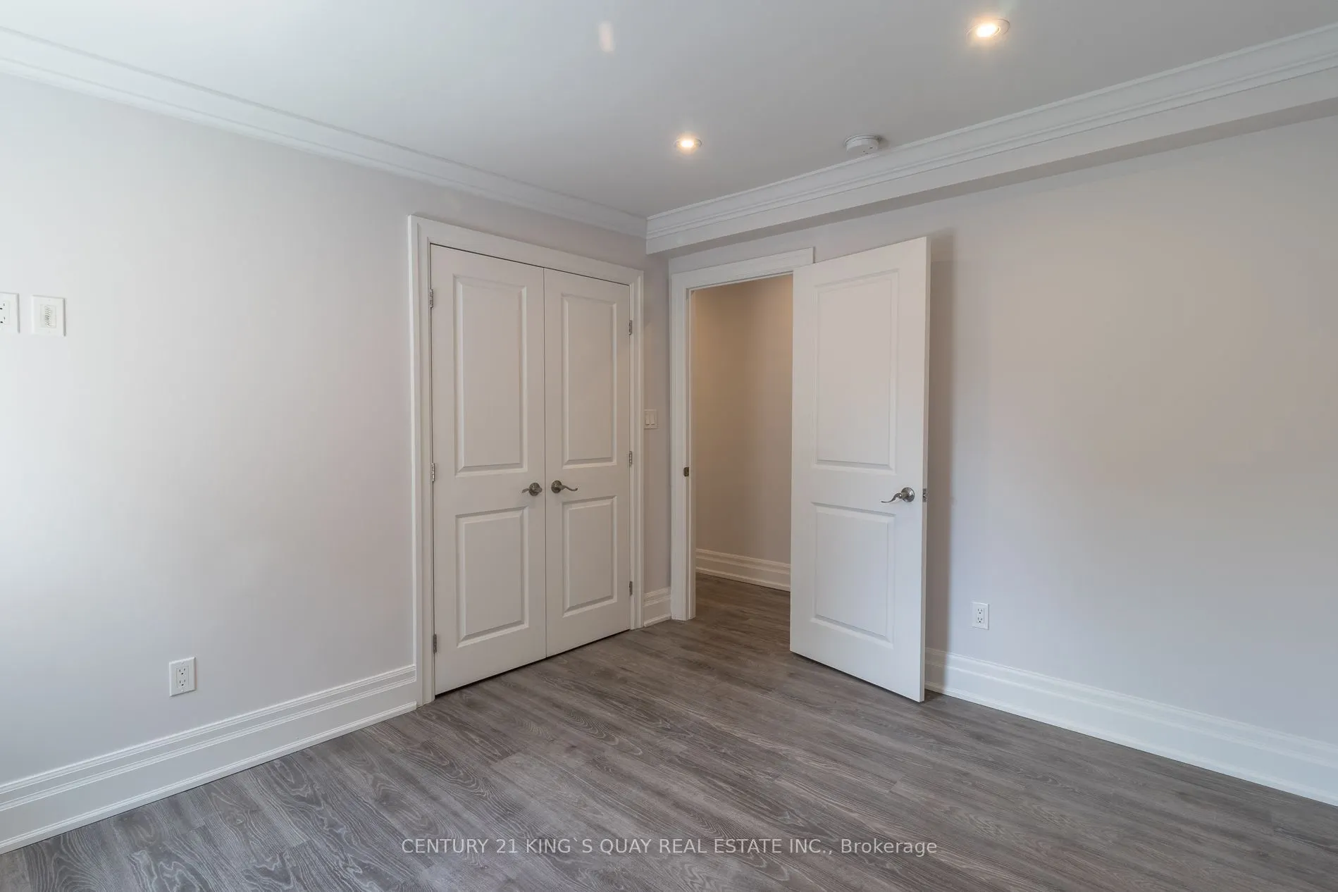 301 Cleveland Street #Upper