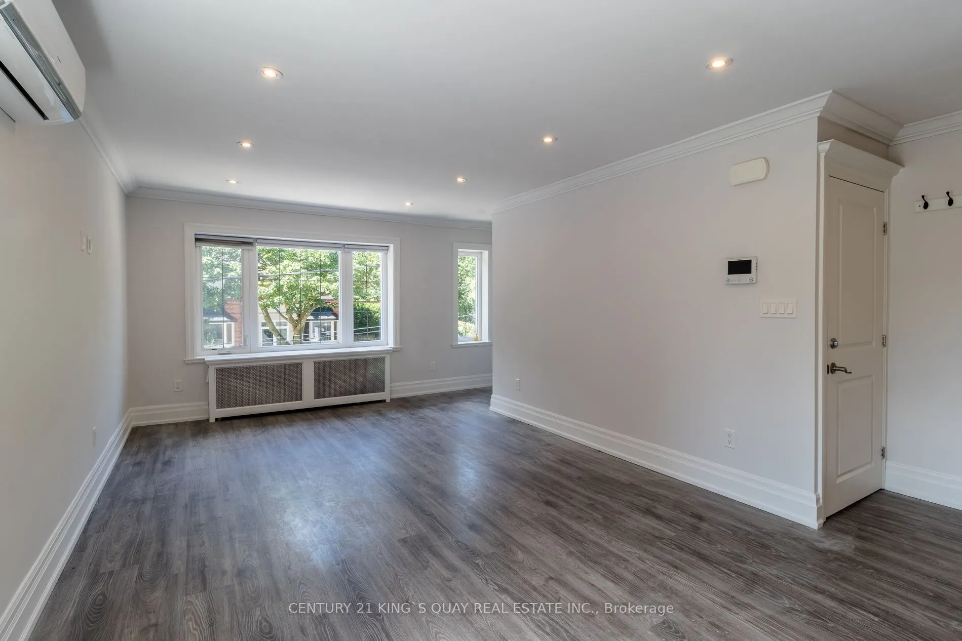 301 Cleveland Street #Upper