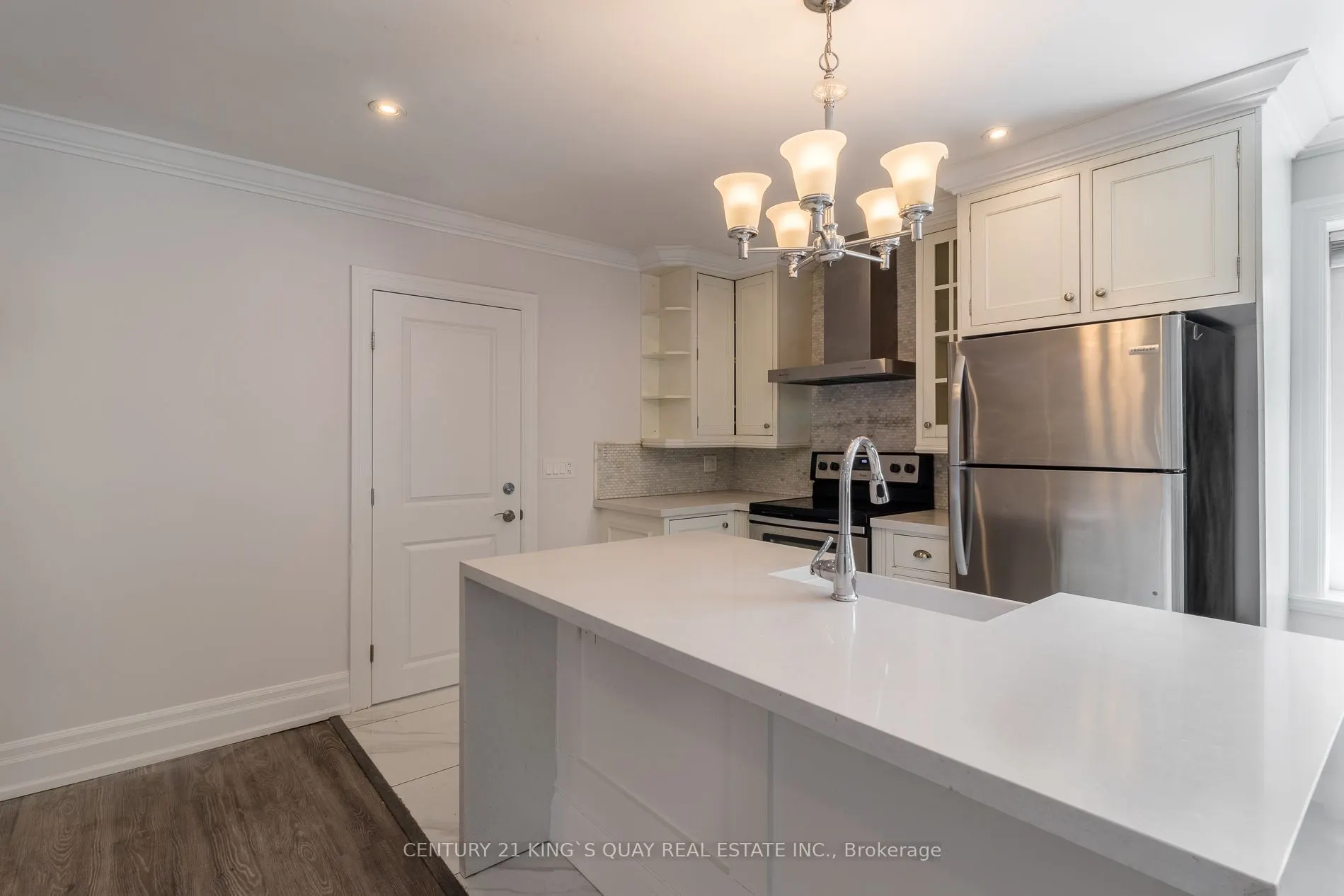 301 Cleveland Street #Upper