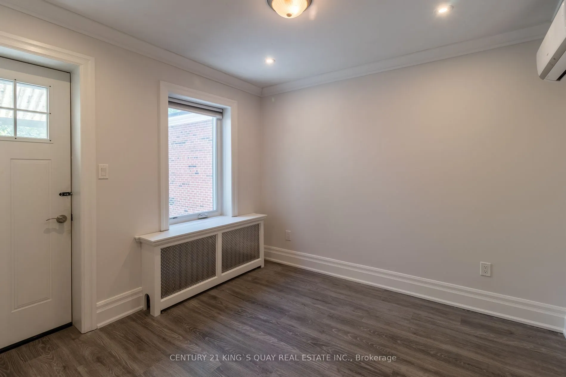 301 Cleveland Street #Upper