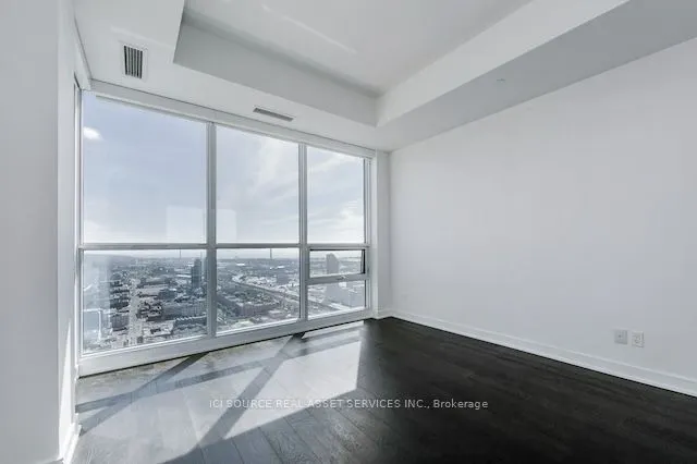 88 Scott Street #5402