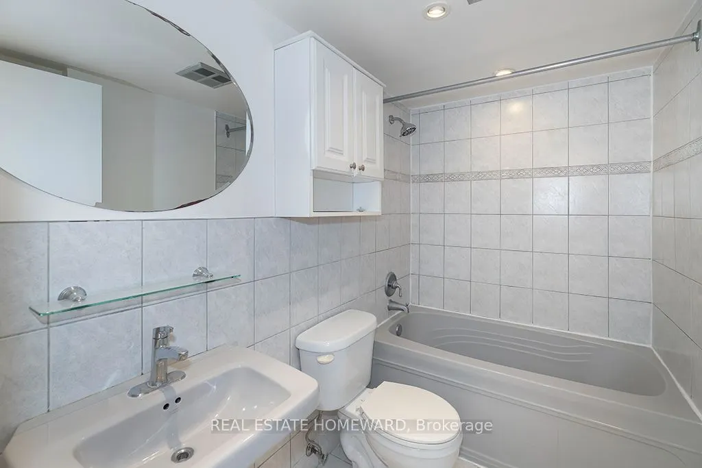77 Maitland Place #1219