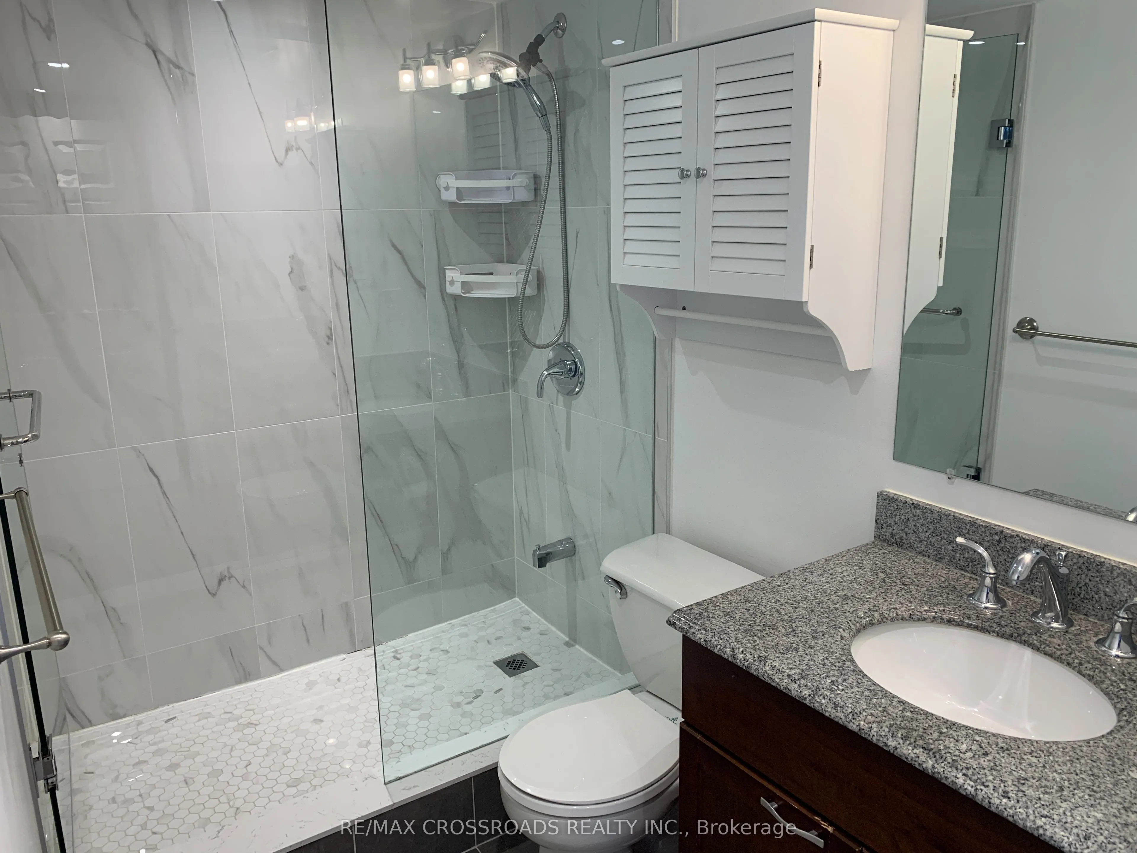 43 Eglinton Avenue E #1211