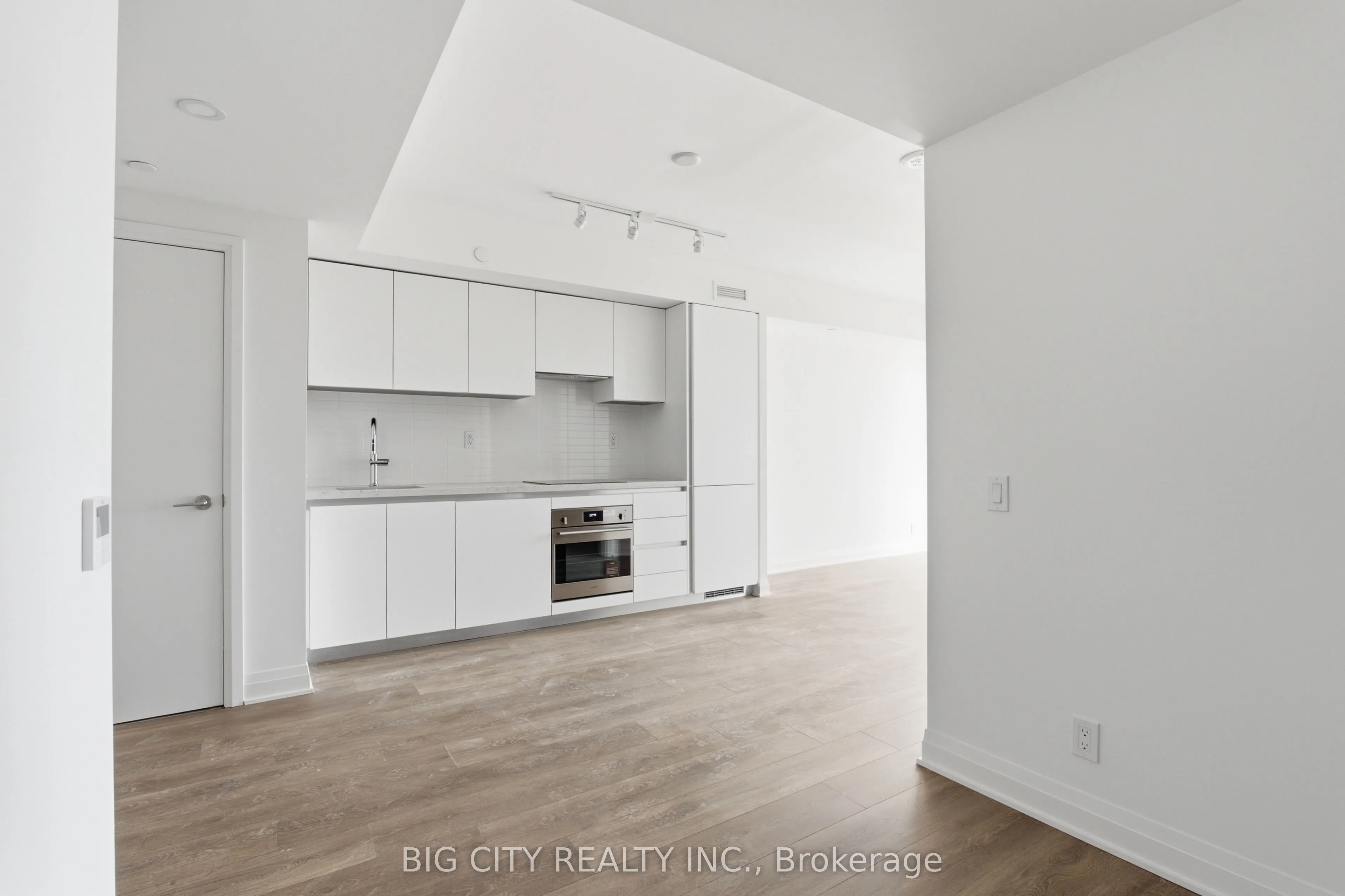 25 Frederick Todd Way #1109