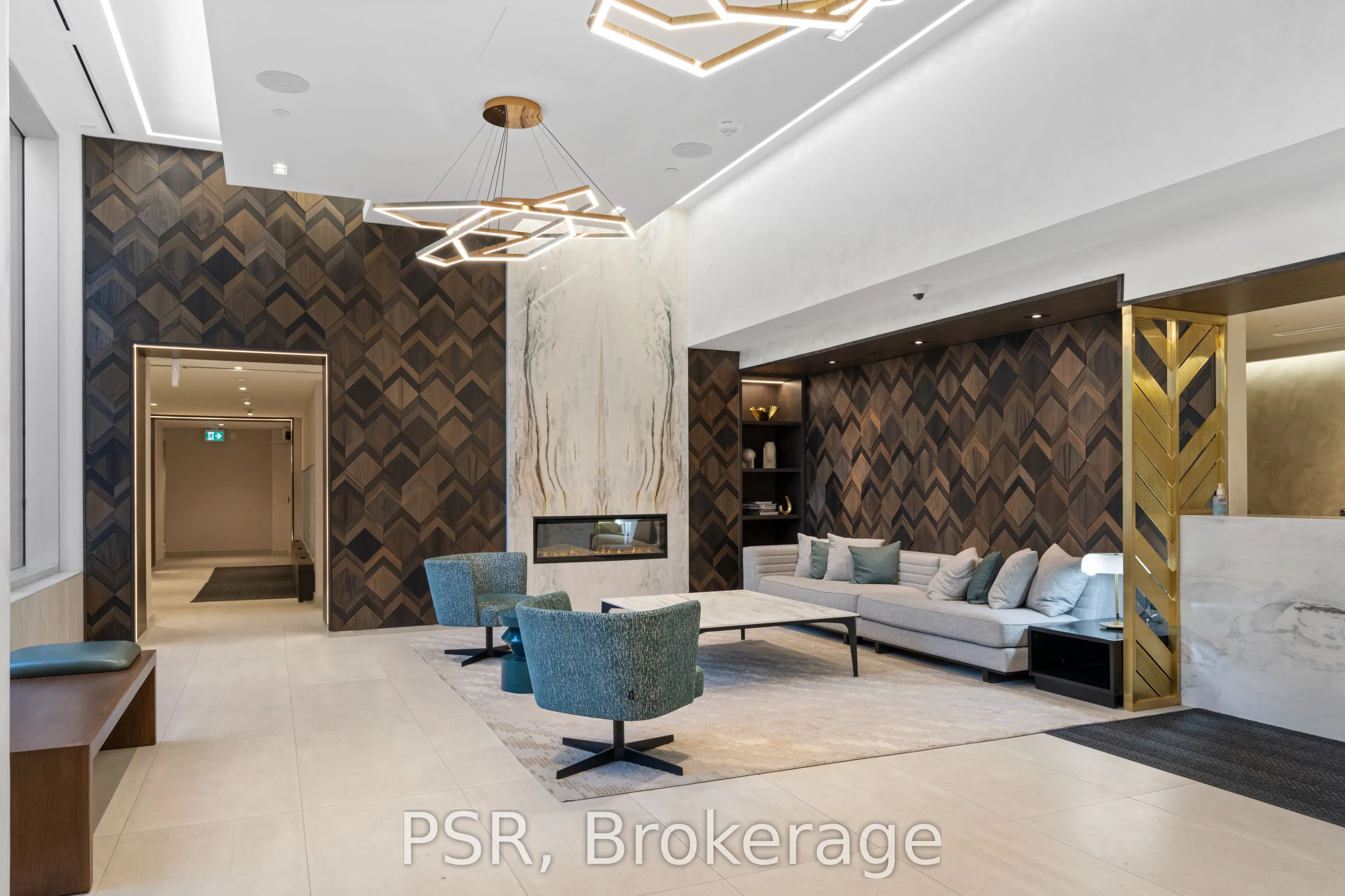 101 Roehampton Avenue #2510