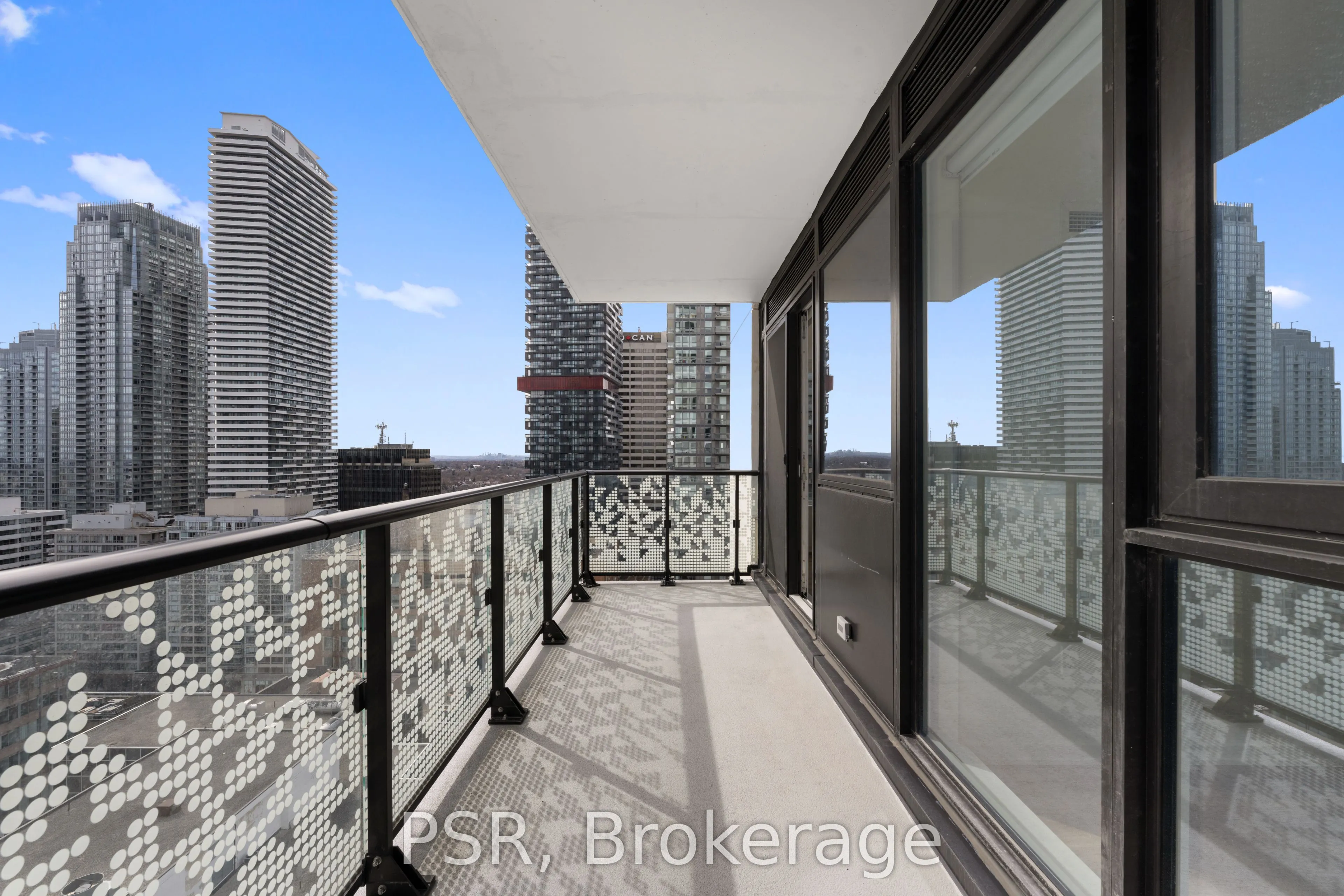 101 Roehampton Avenue #2510