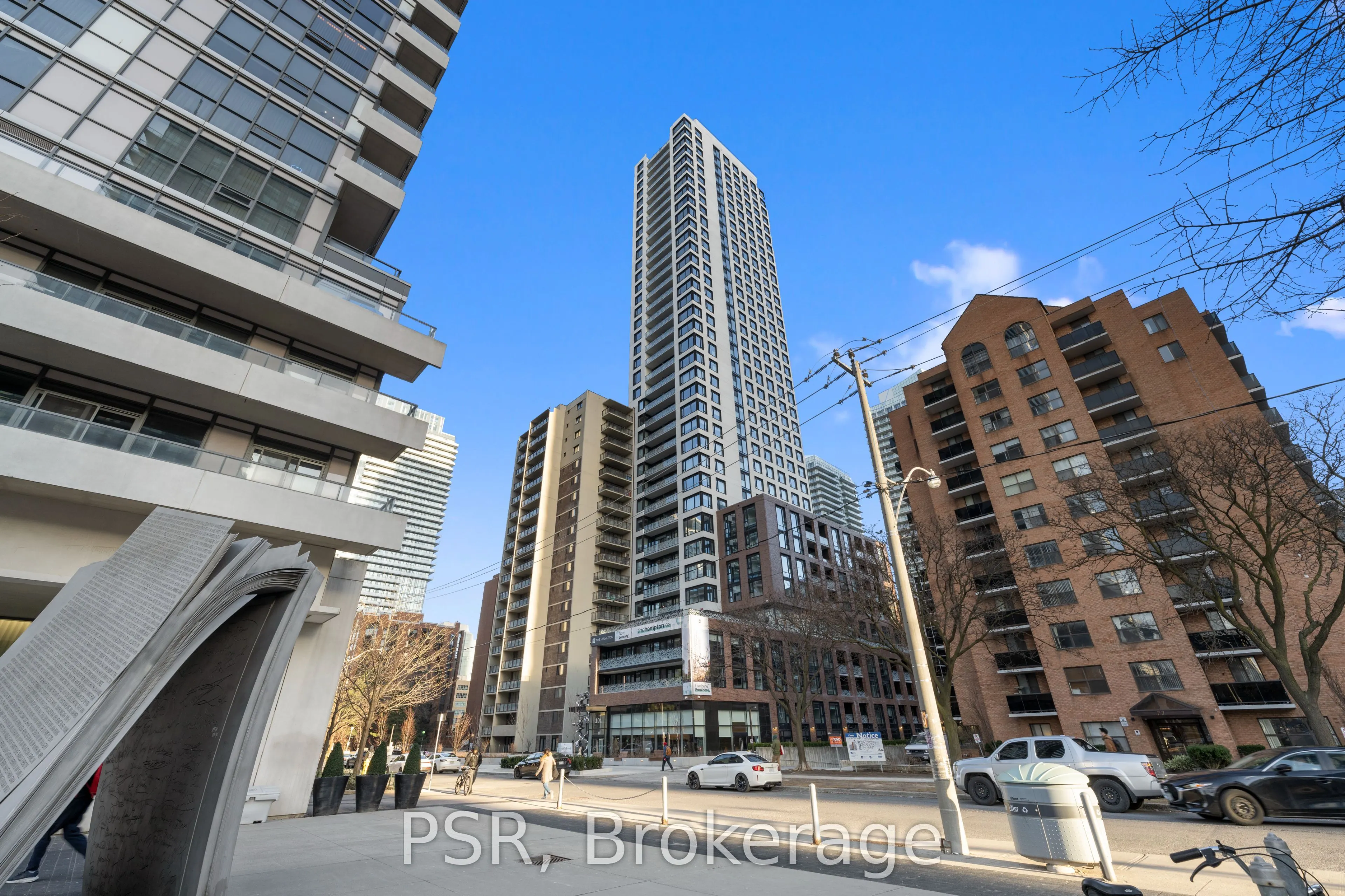 101 Roehampton Avenue #2510
