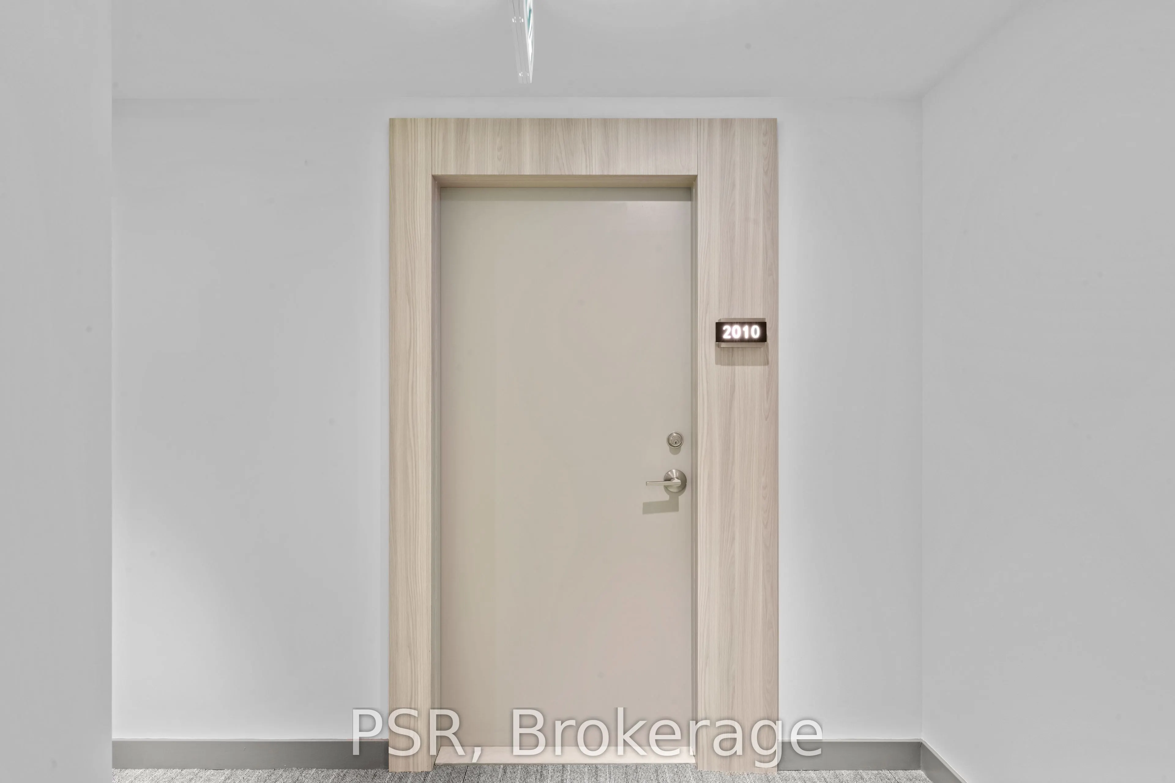 101 Roehampton Avenue #2510