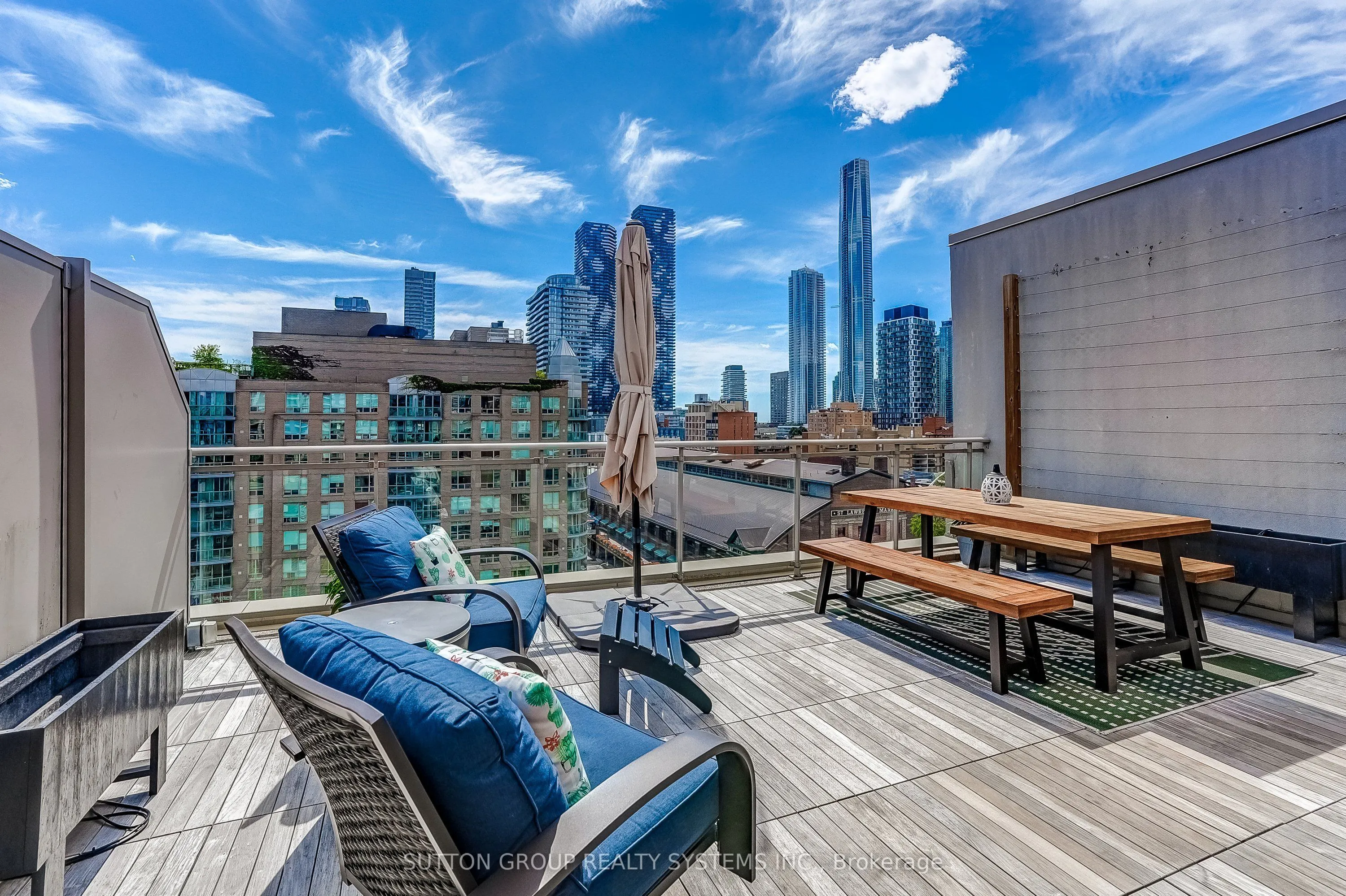 39 Jarvis Street #PH807