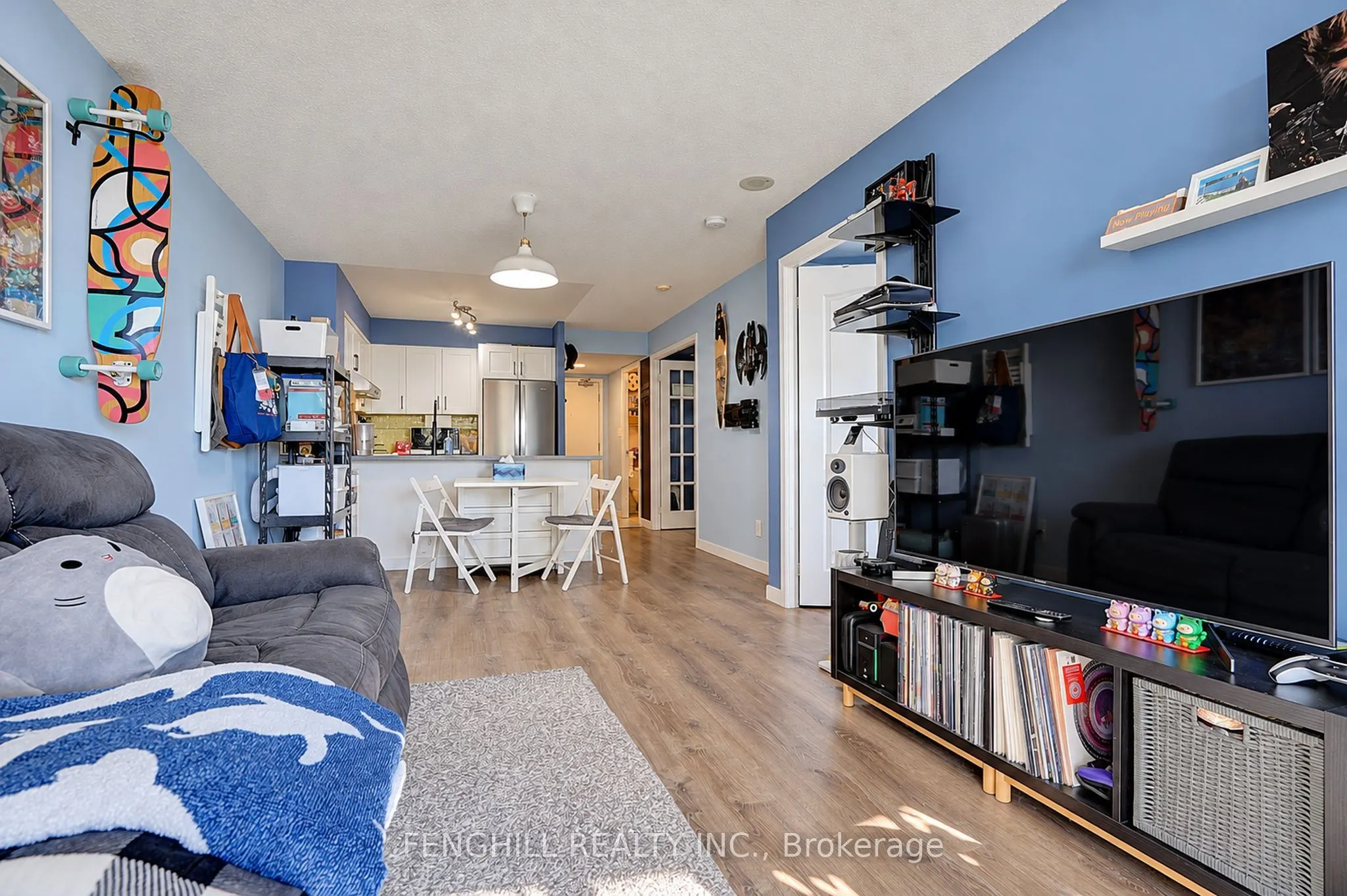 2 Rean Drive #910