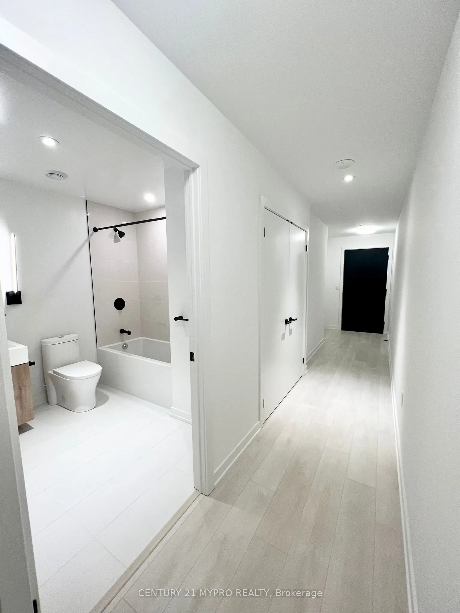 127 Broadway Avenue #204