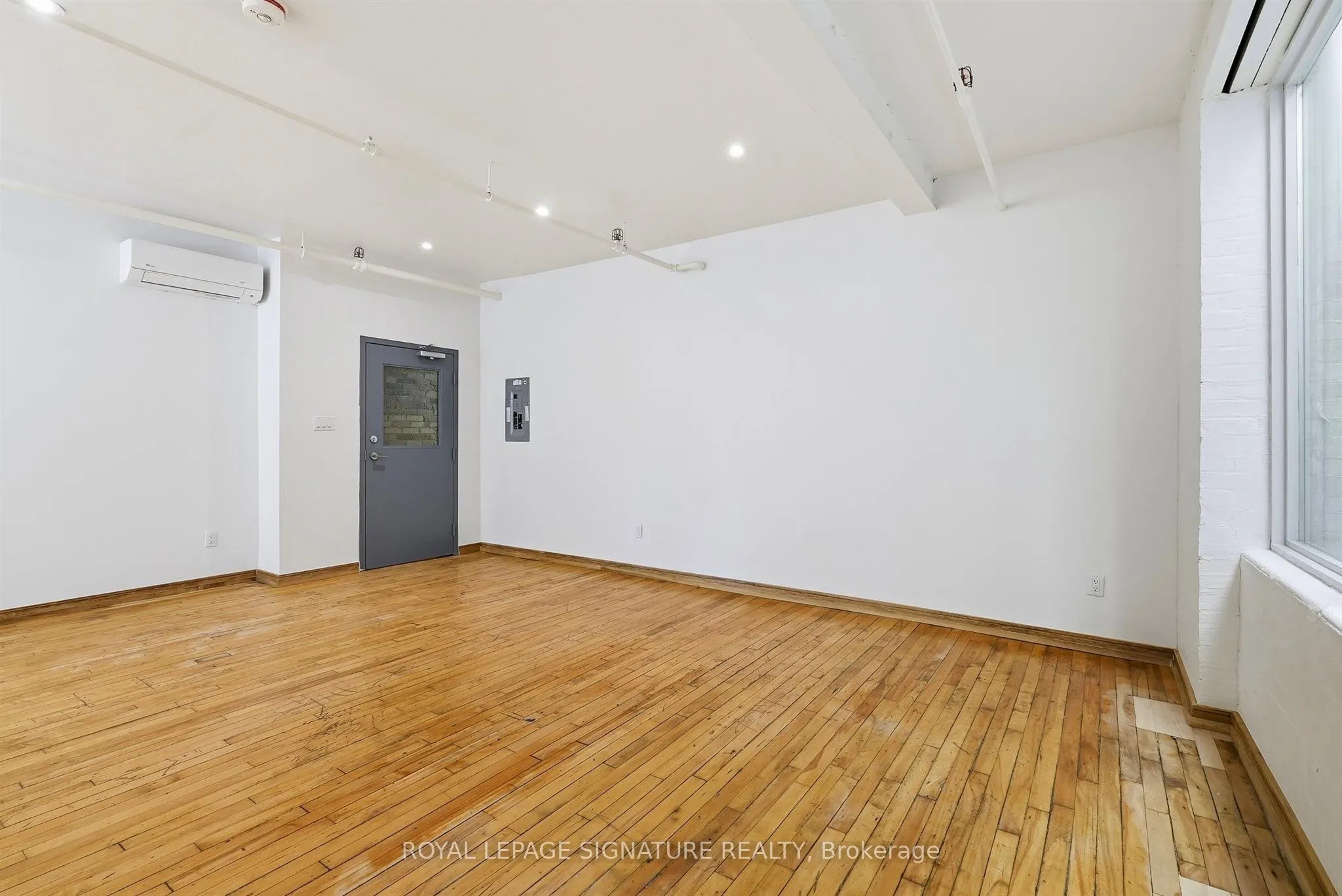 59 Cameron Street #201
