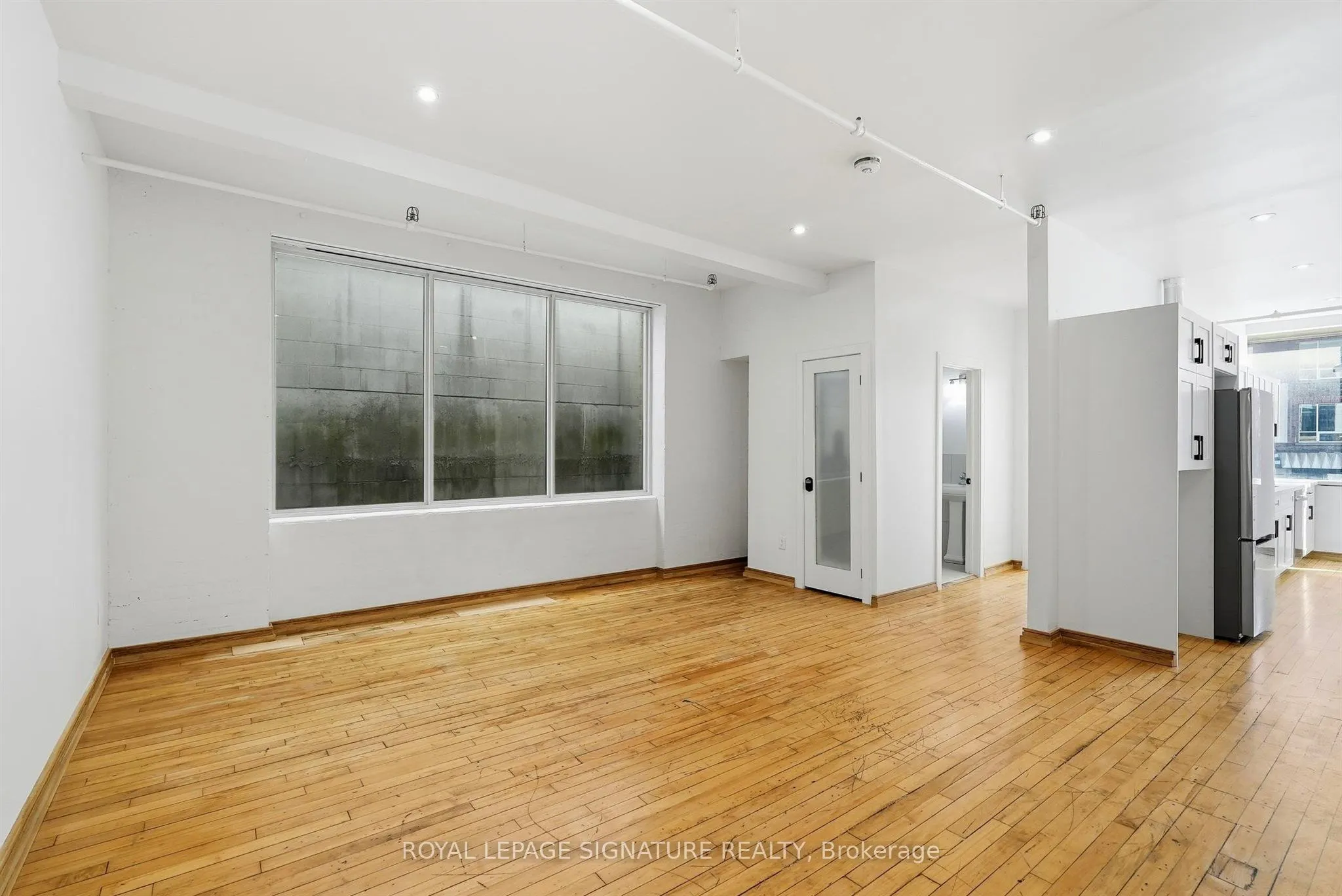 59 Cameron Street #201