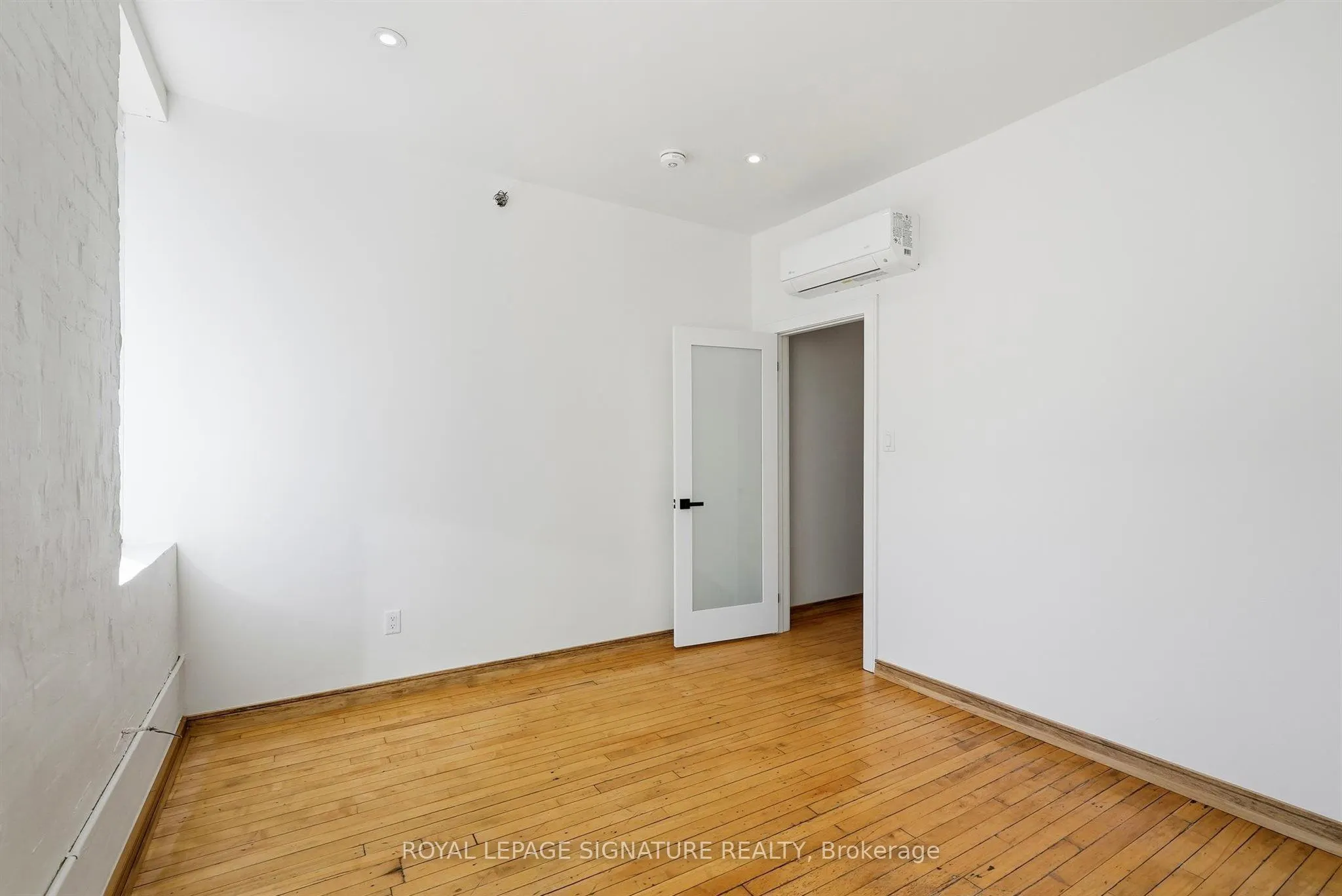 59 Cameron Street #201
