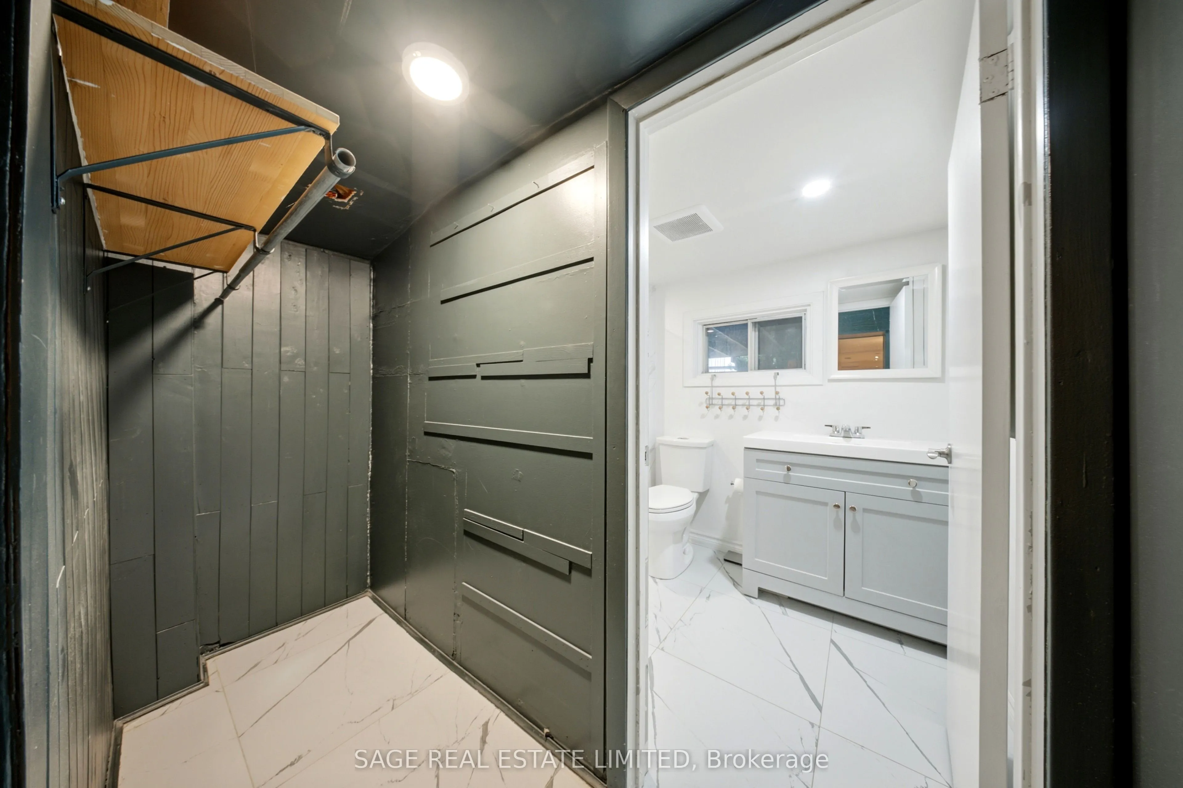 376 Shaw Street