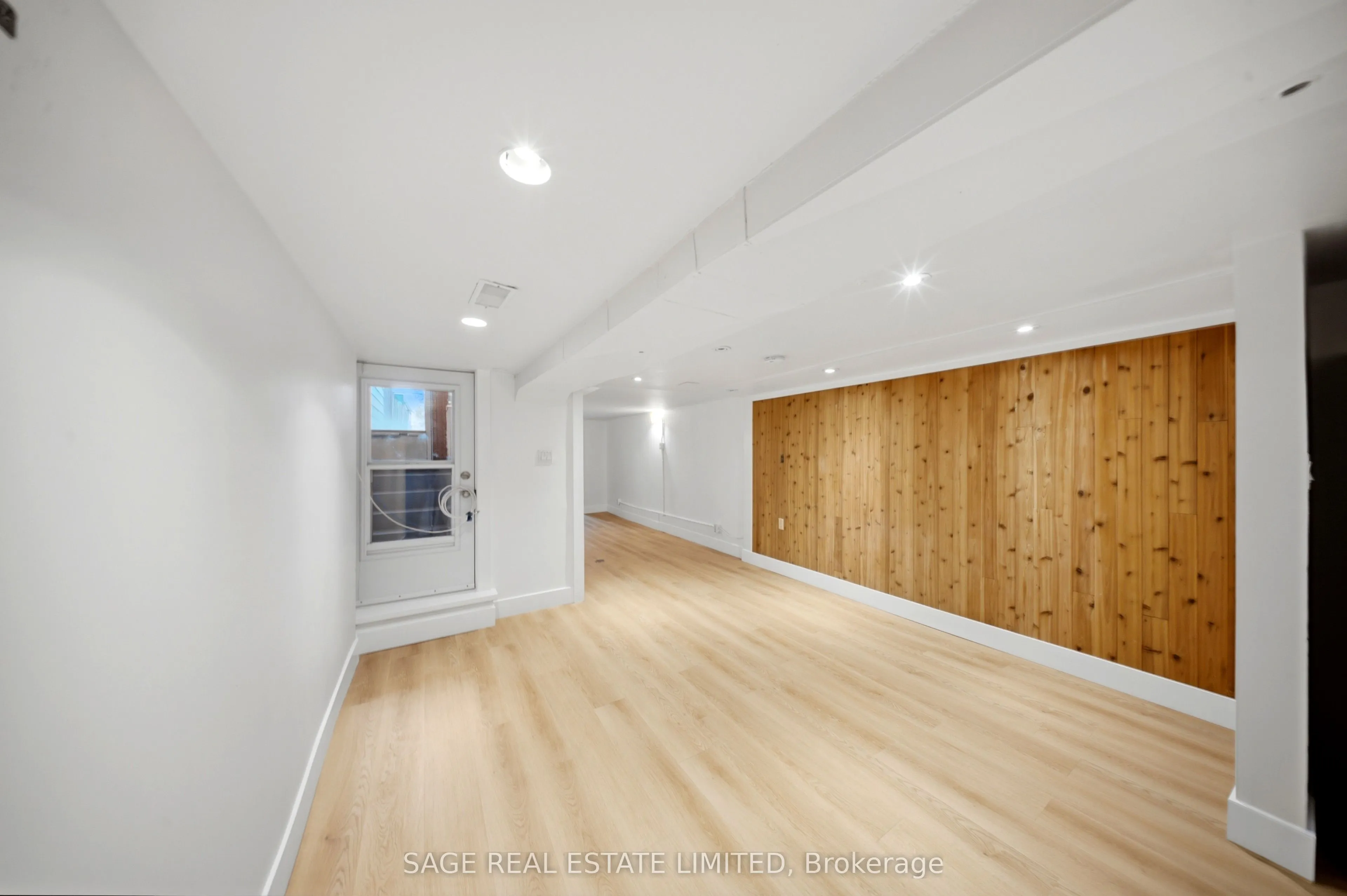 376 Shaw Street