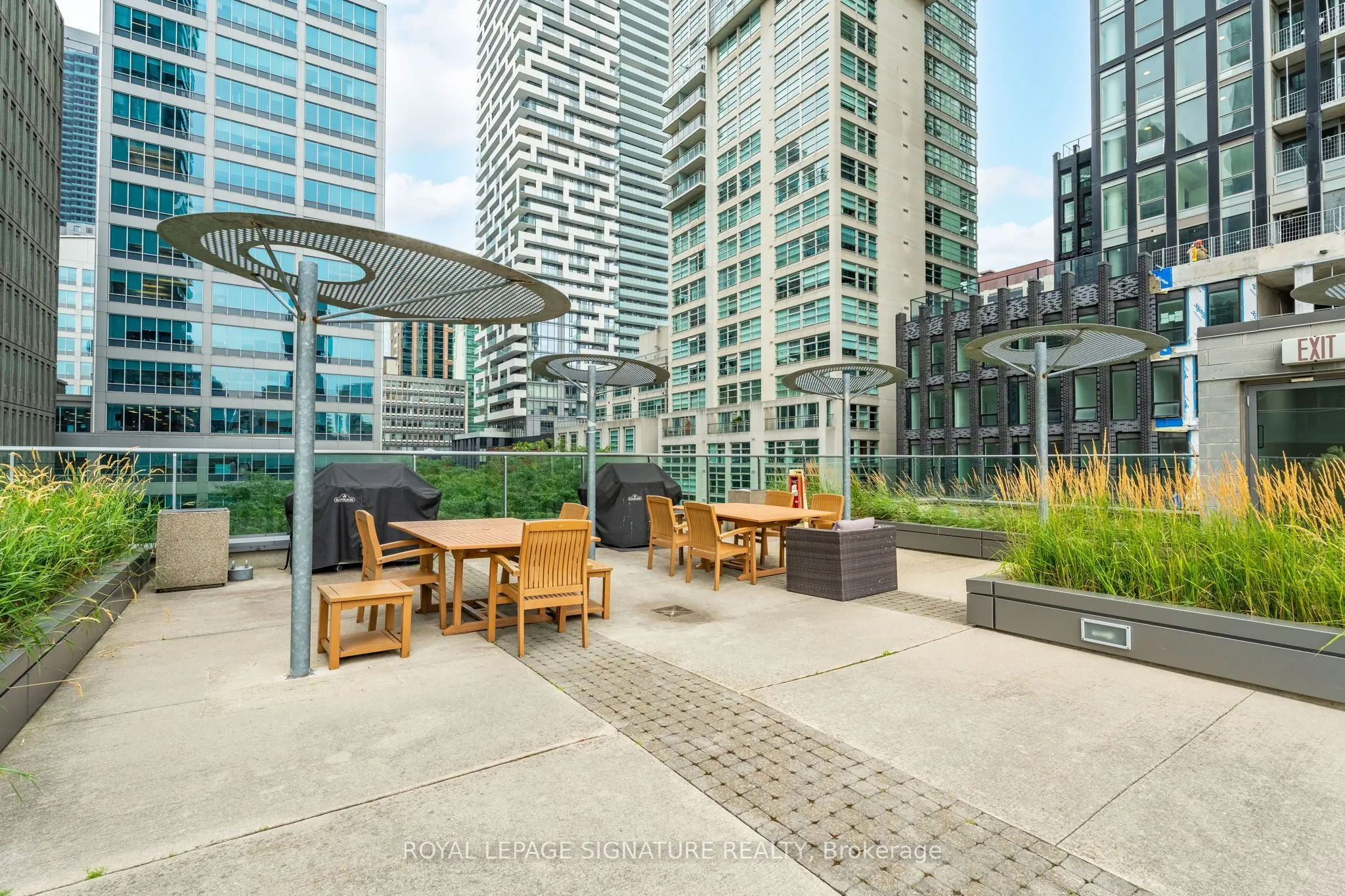 33 Lombard Street #316