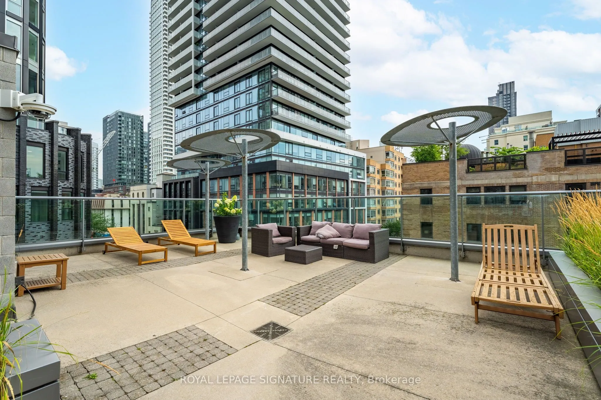 33 Lombard Street #316