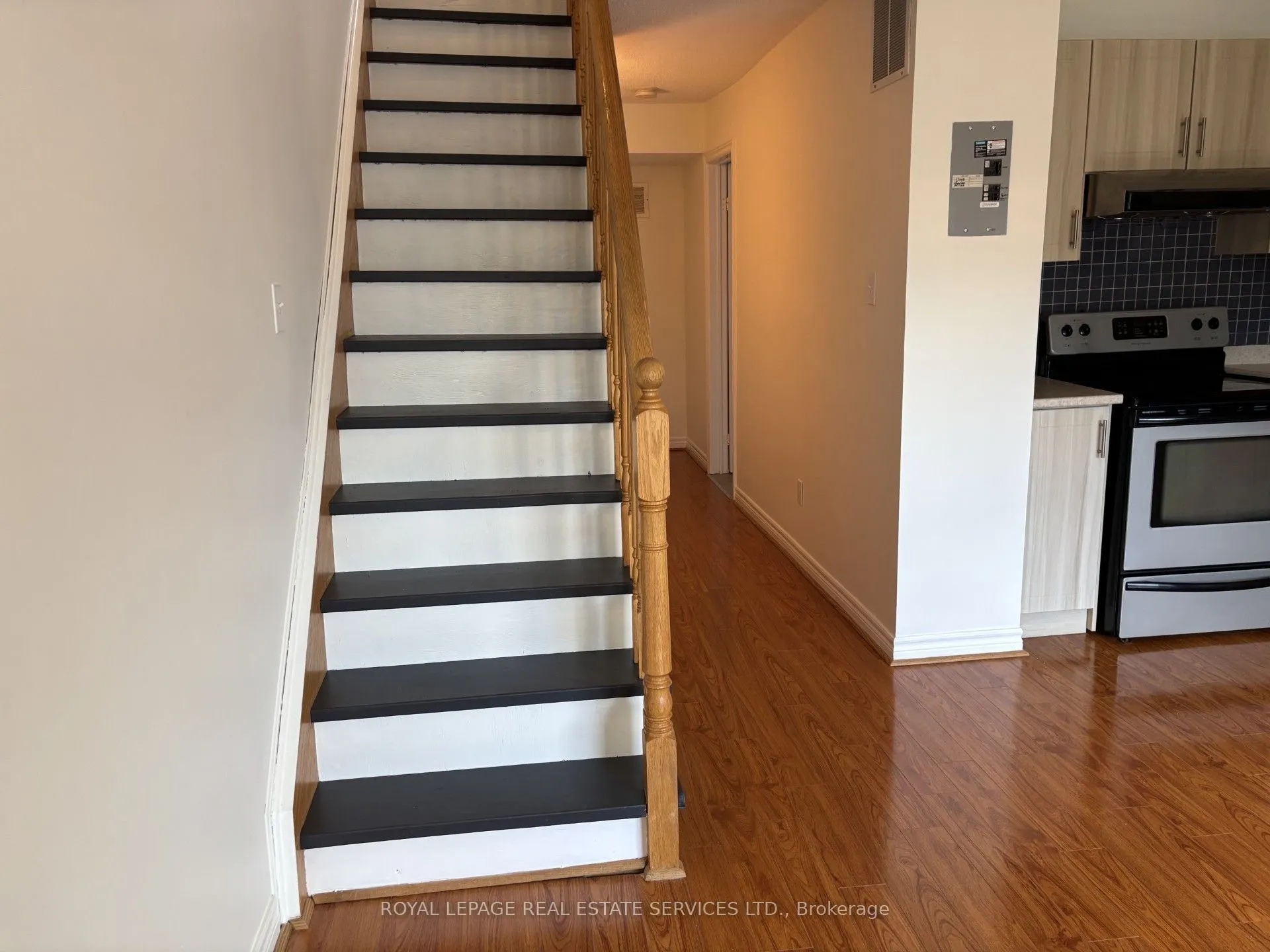 204 Gladstone Avenue ##A