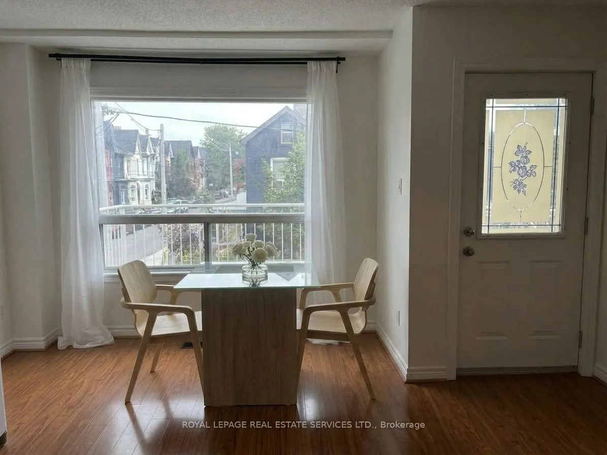 204 Gladstone Avenue ##A