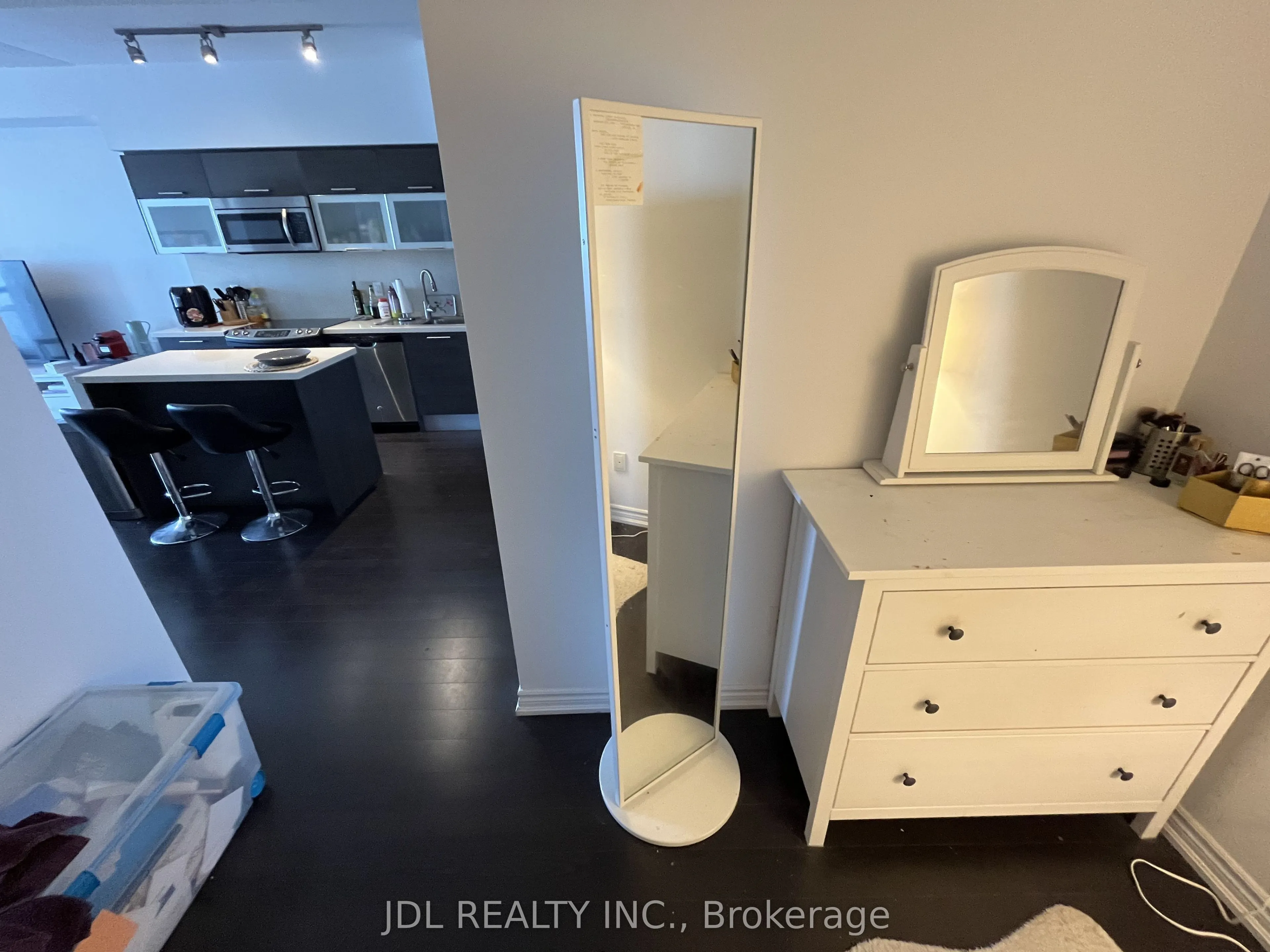 386 Yonge Street #5505