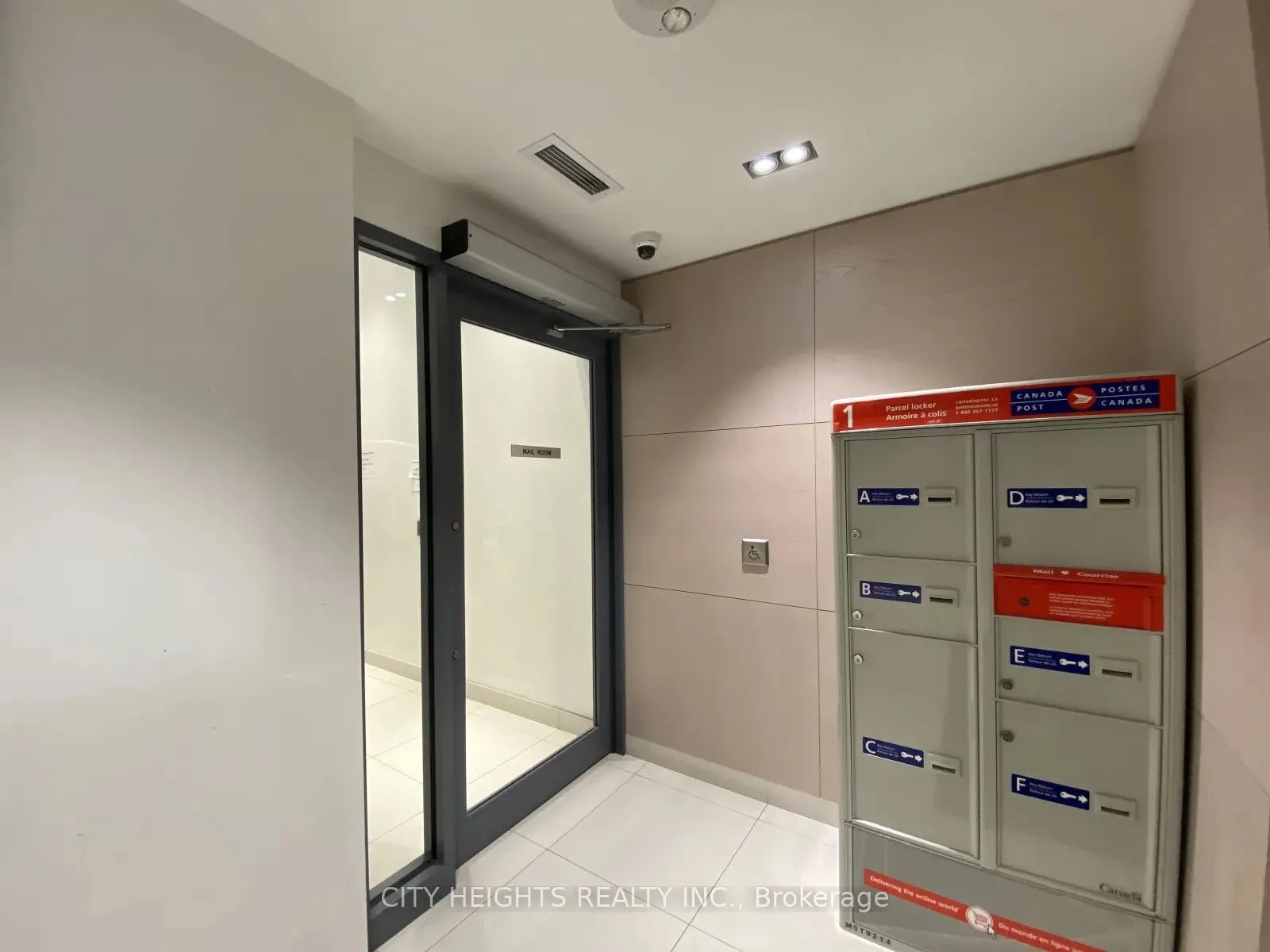 181 Huron Street #1307