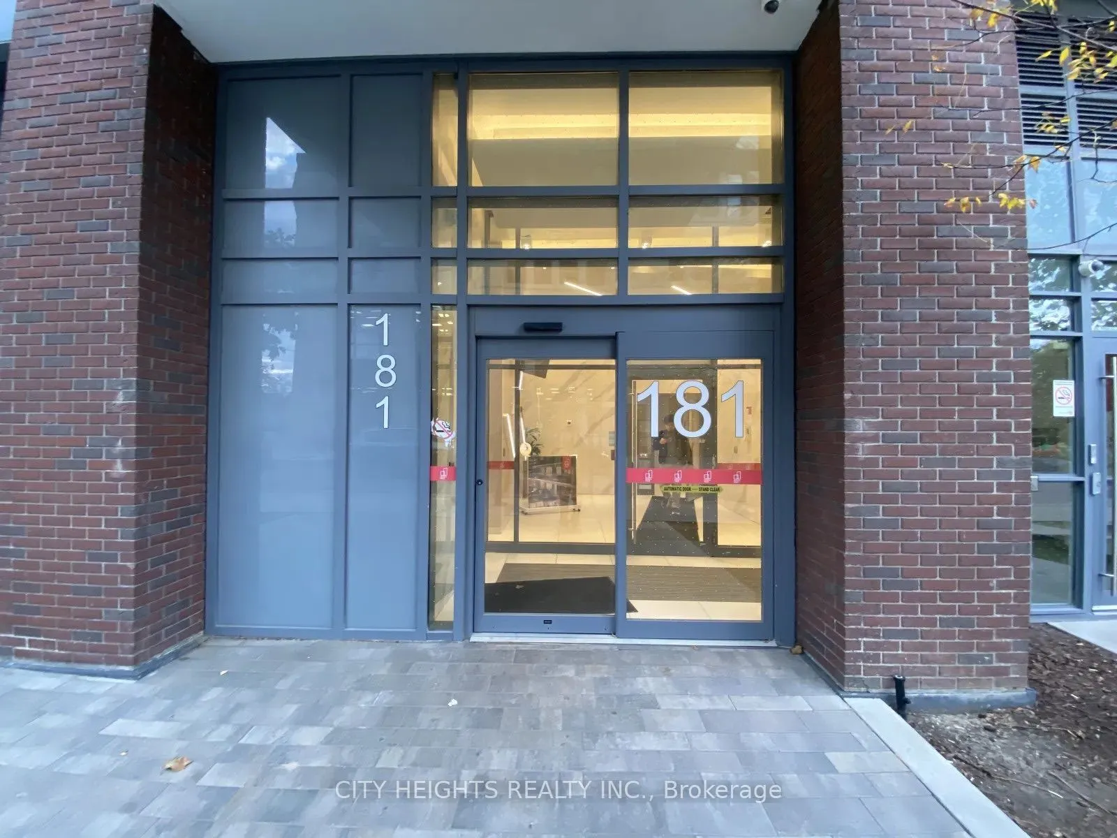 181 Huron Street #1307