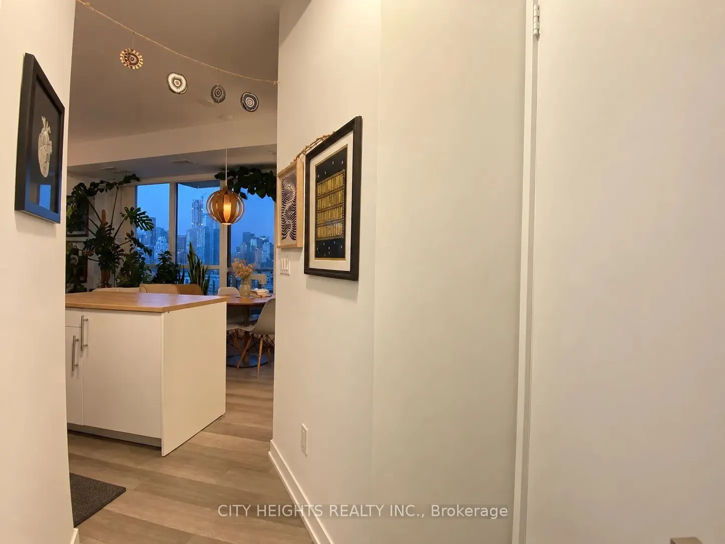 181 Huron Street #1307