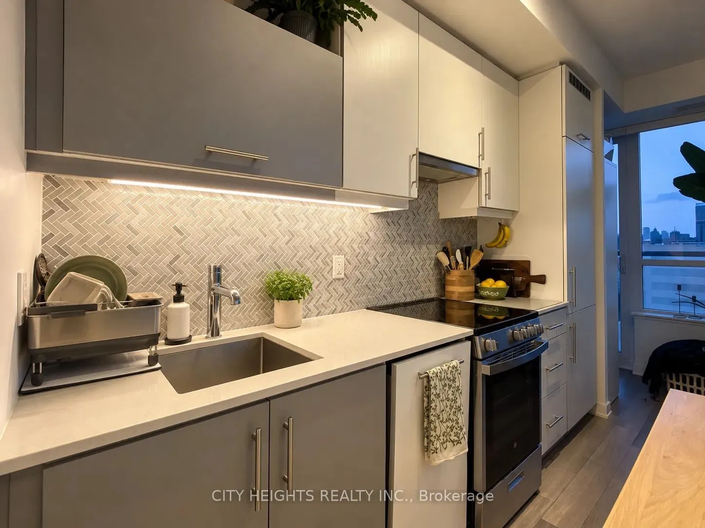 181 Huron Street #1307