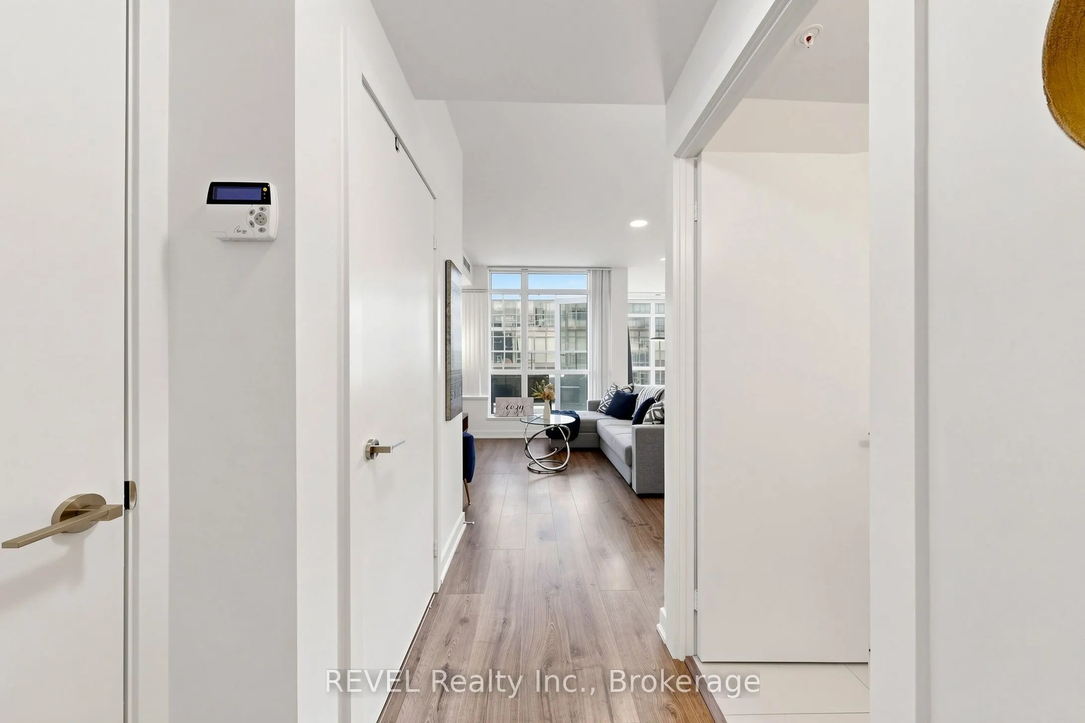 30 Nelson Street #705