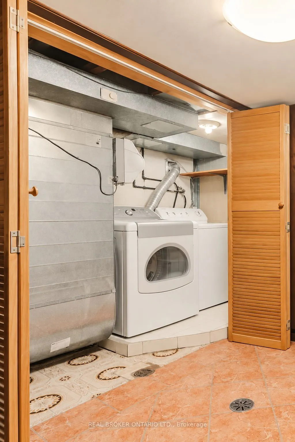 461 Westmount Avenue #(Basement)