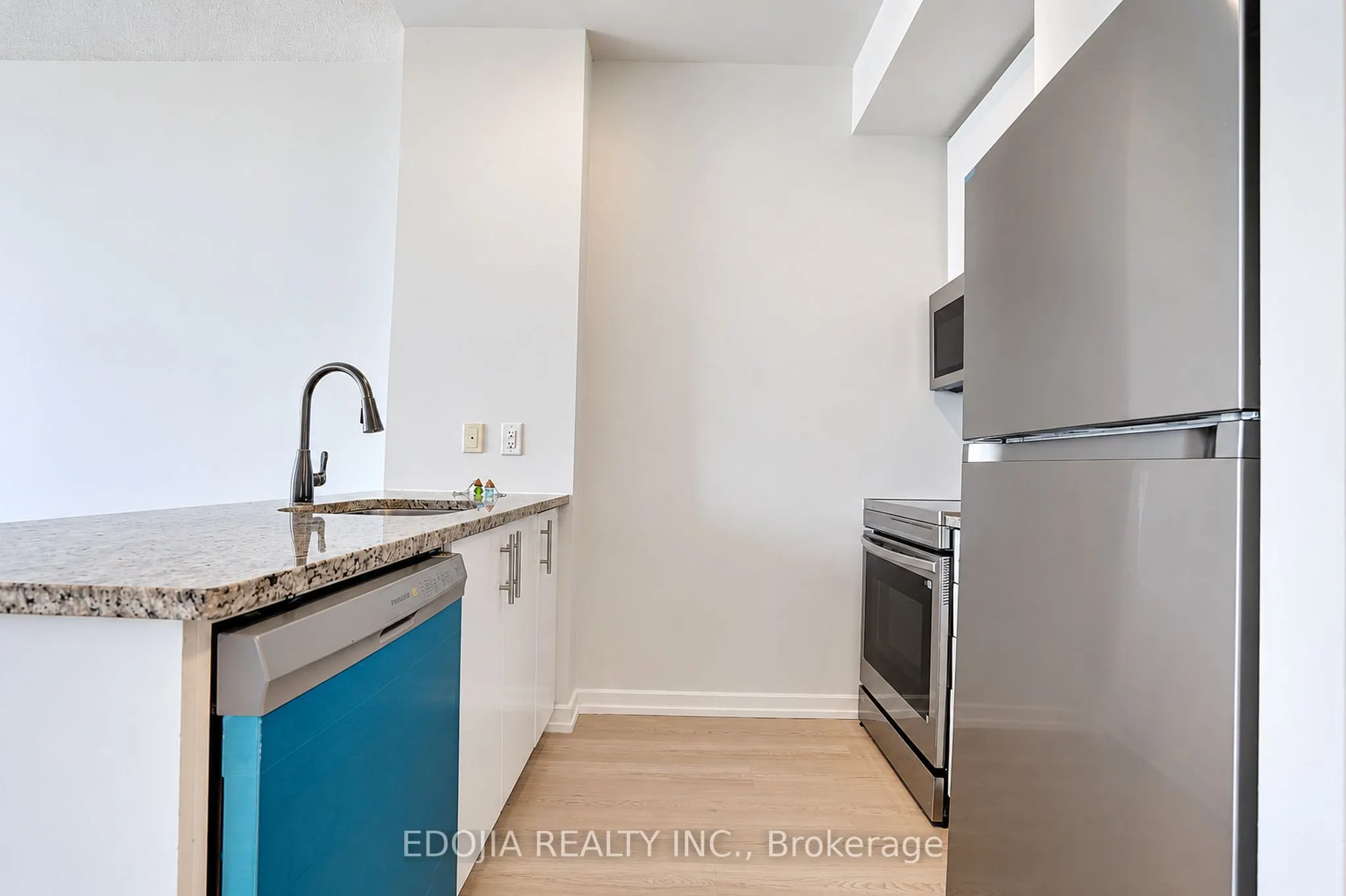 70 Forest Manor Road #511