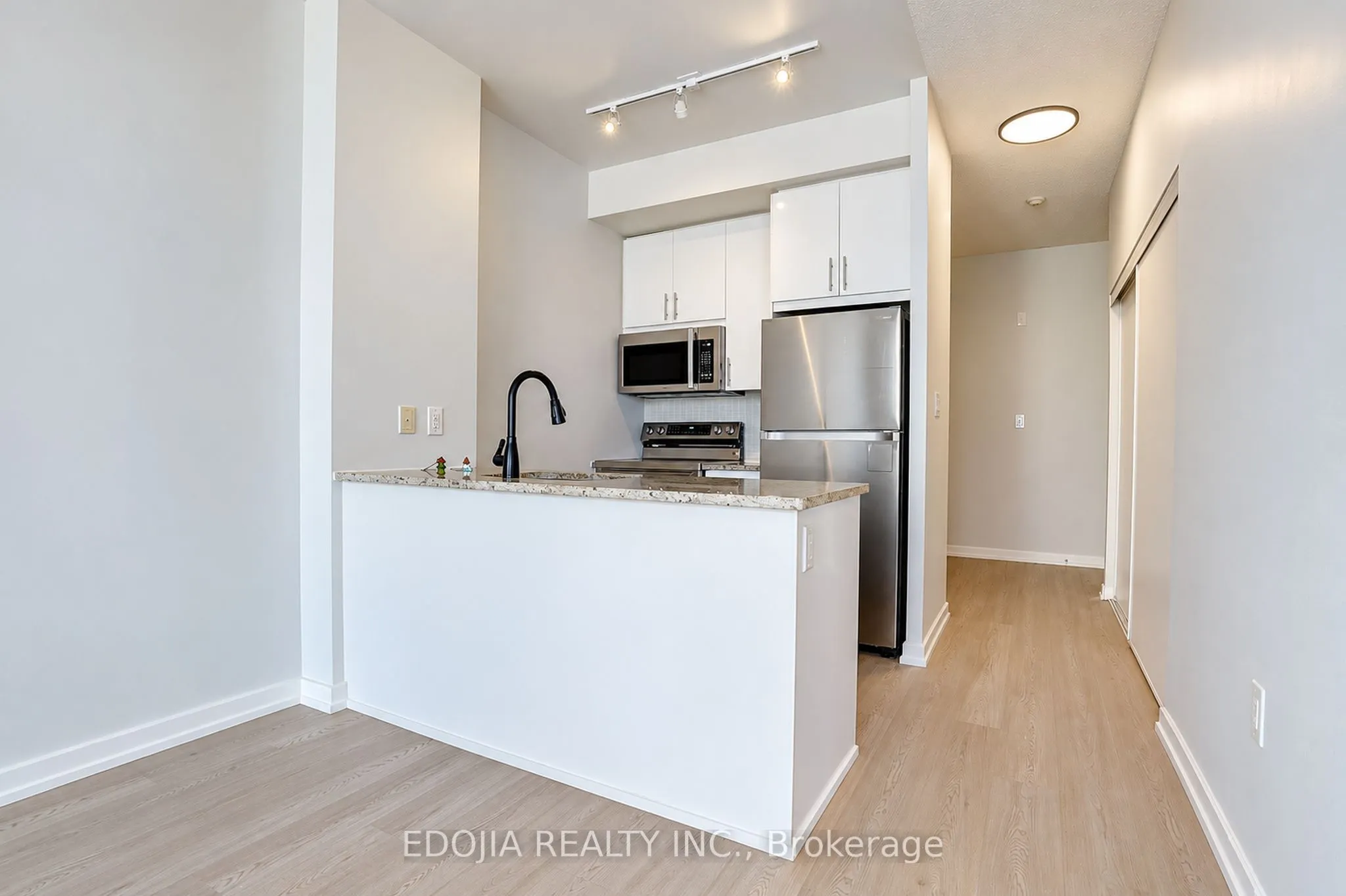 70 Forest Manor Road #511