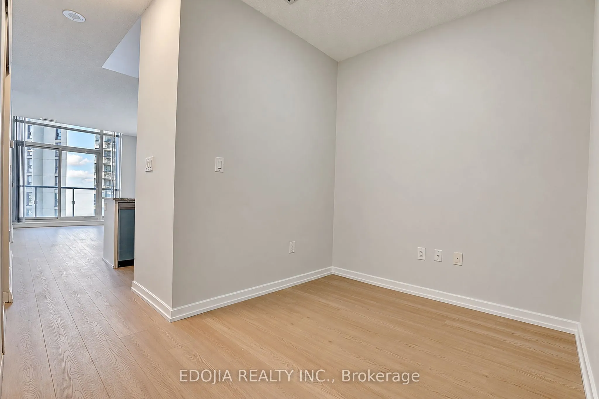70 Forest Manor Road #511