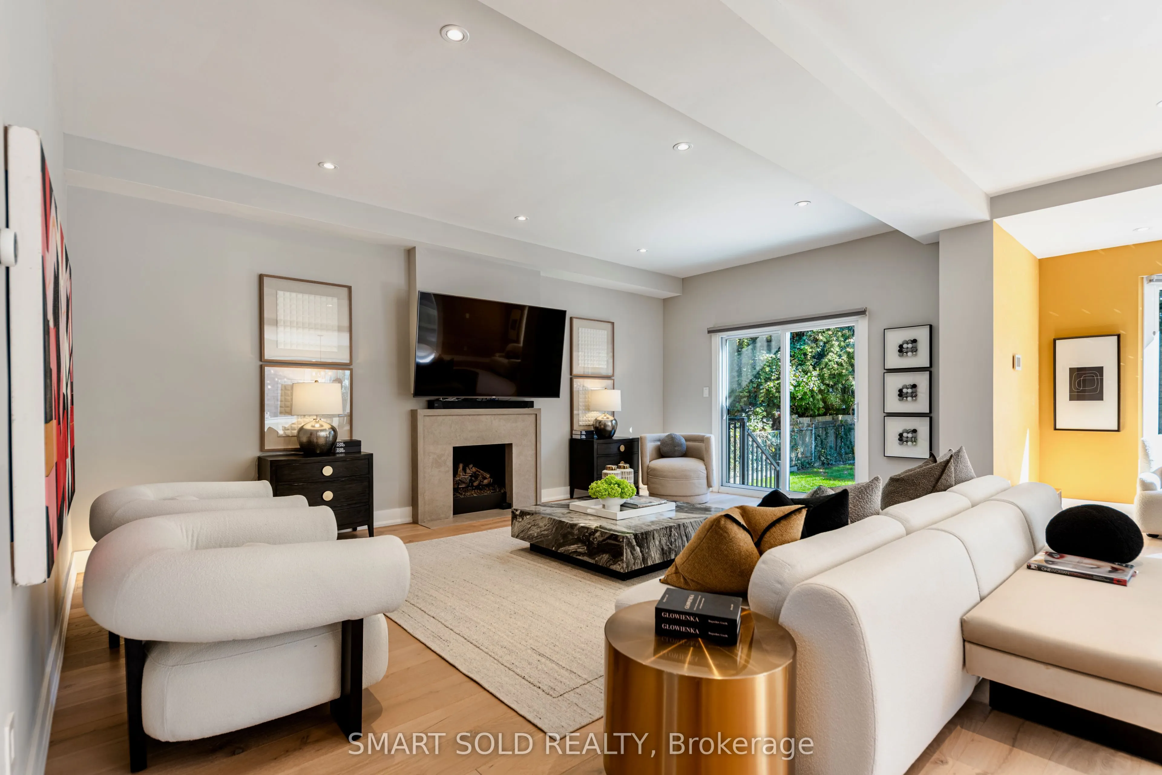 231 Hounslow Avenue