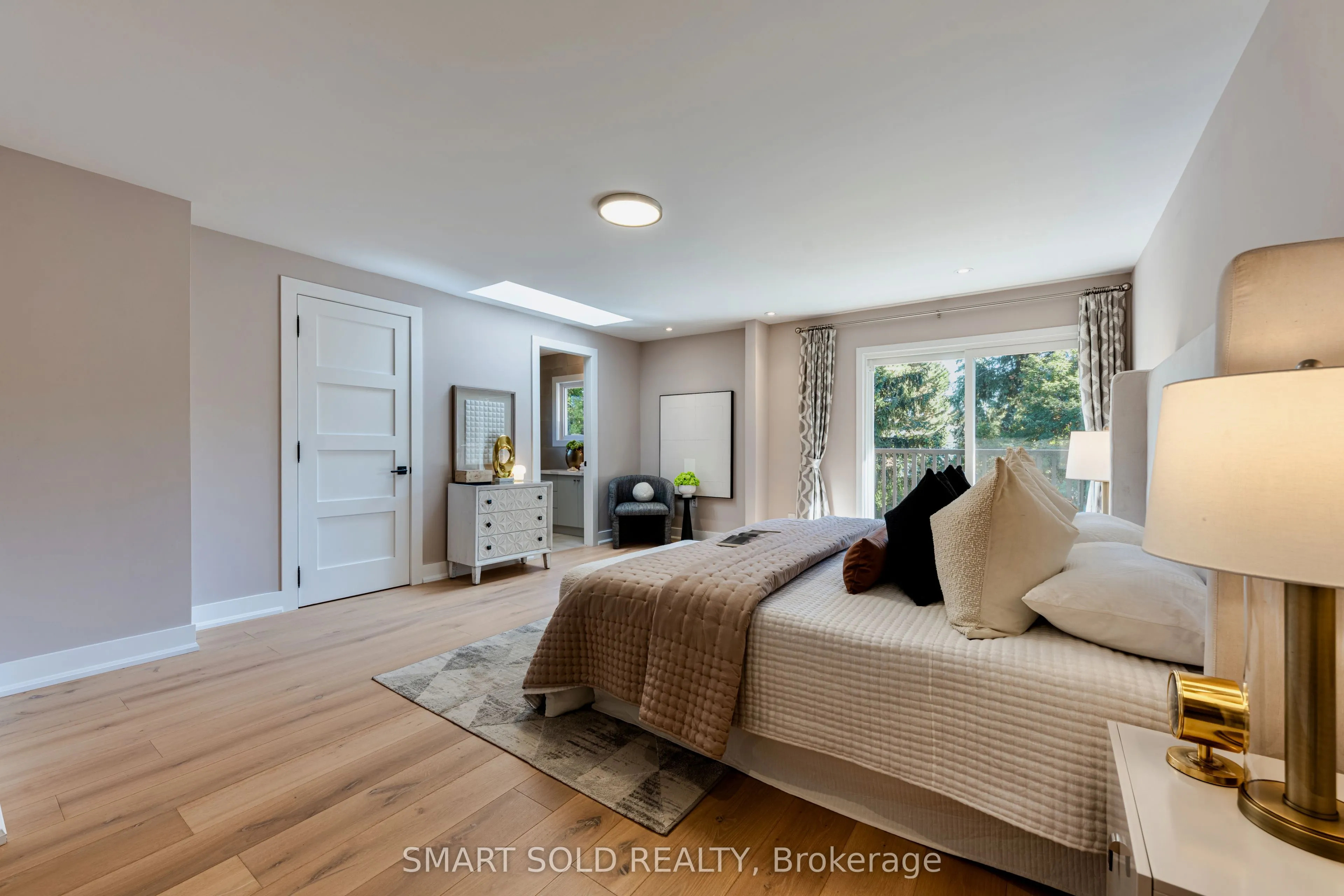 231 Hounslow Avenue