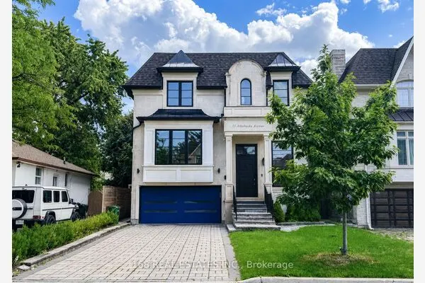 53 Athabaska Avenue