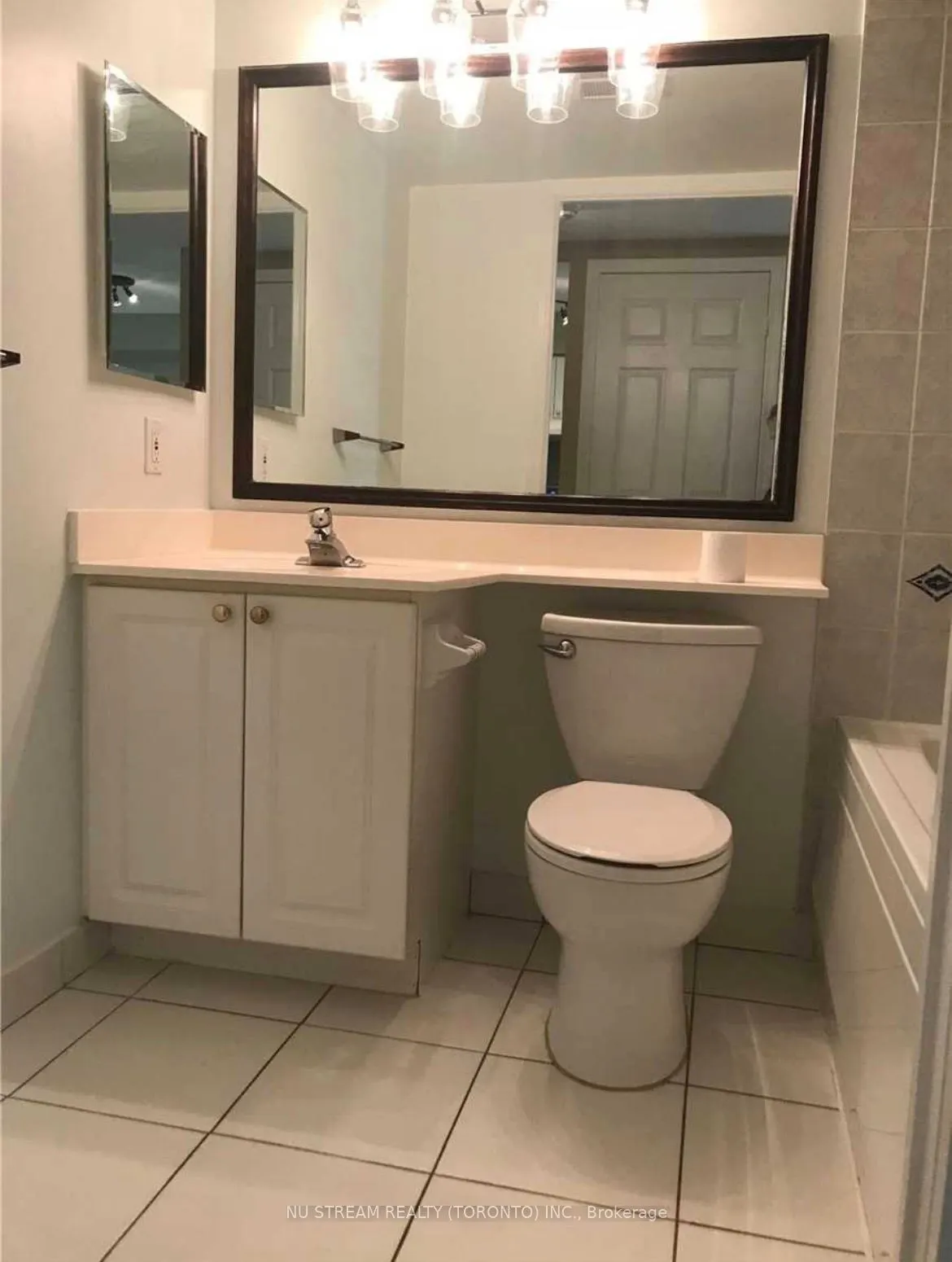 33 Empress Avenue #915