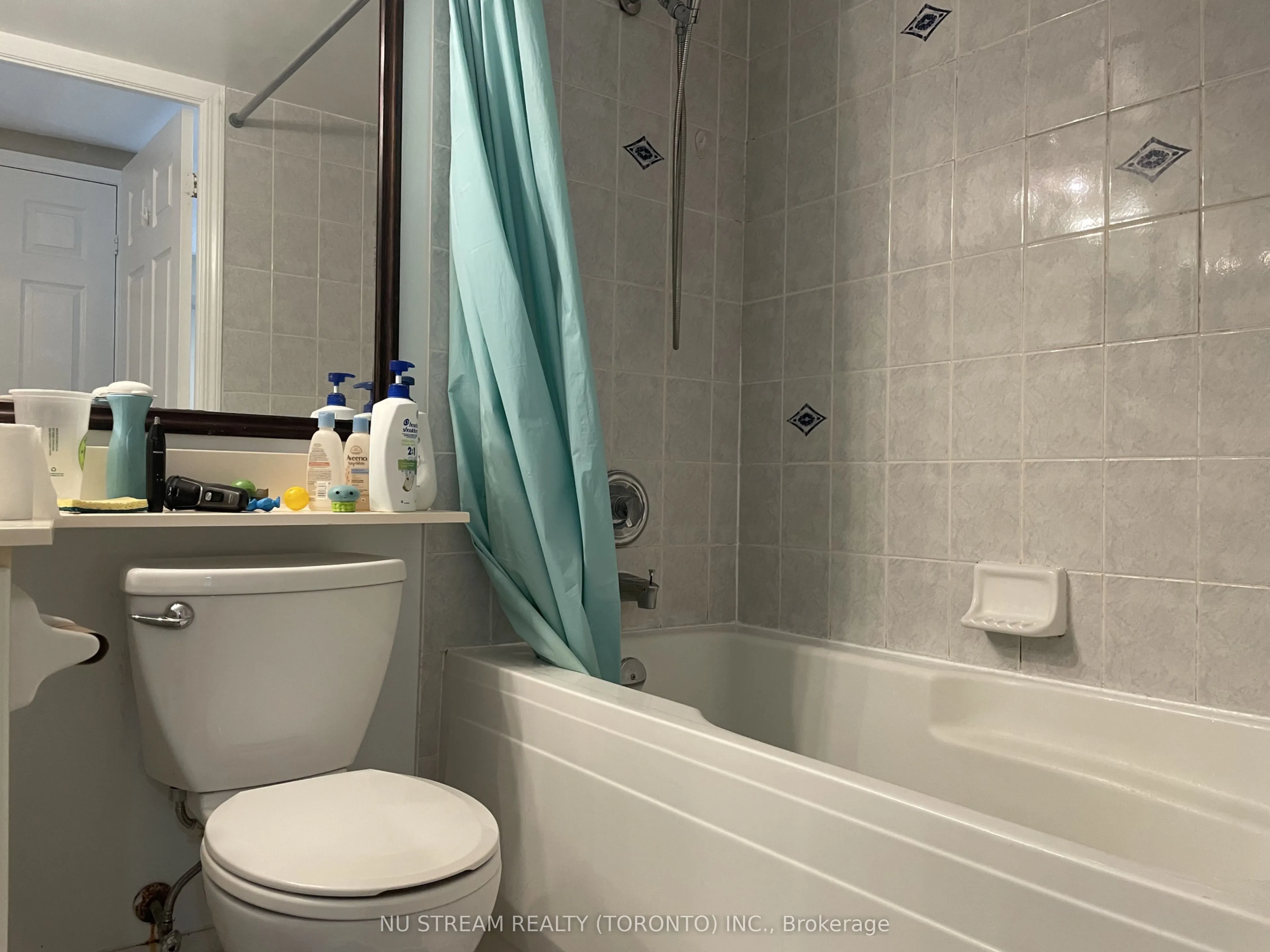 33 Empress Avenue #915