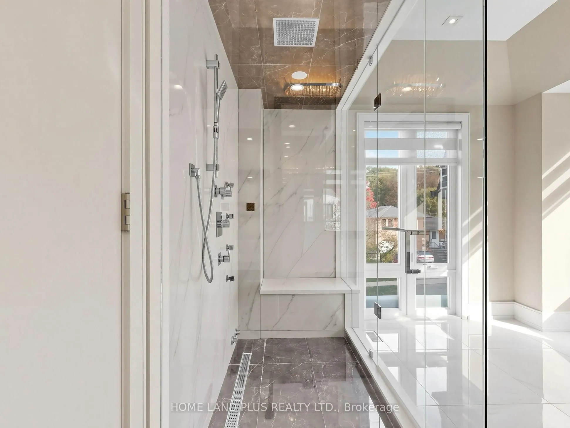 225 Northwood Drive