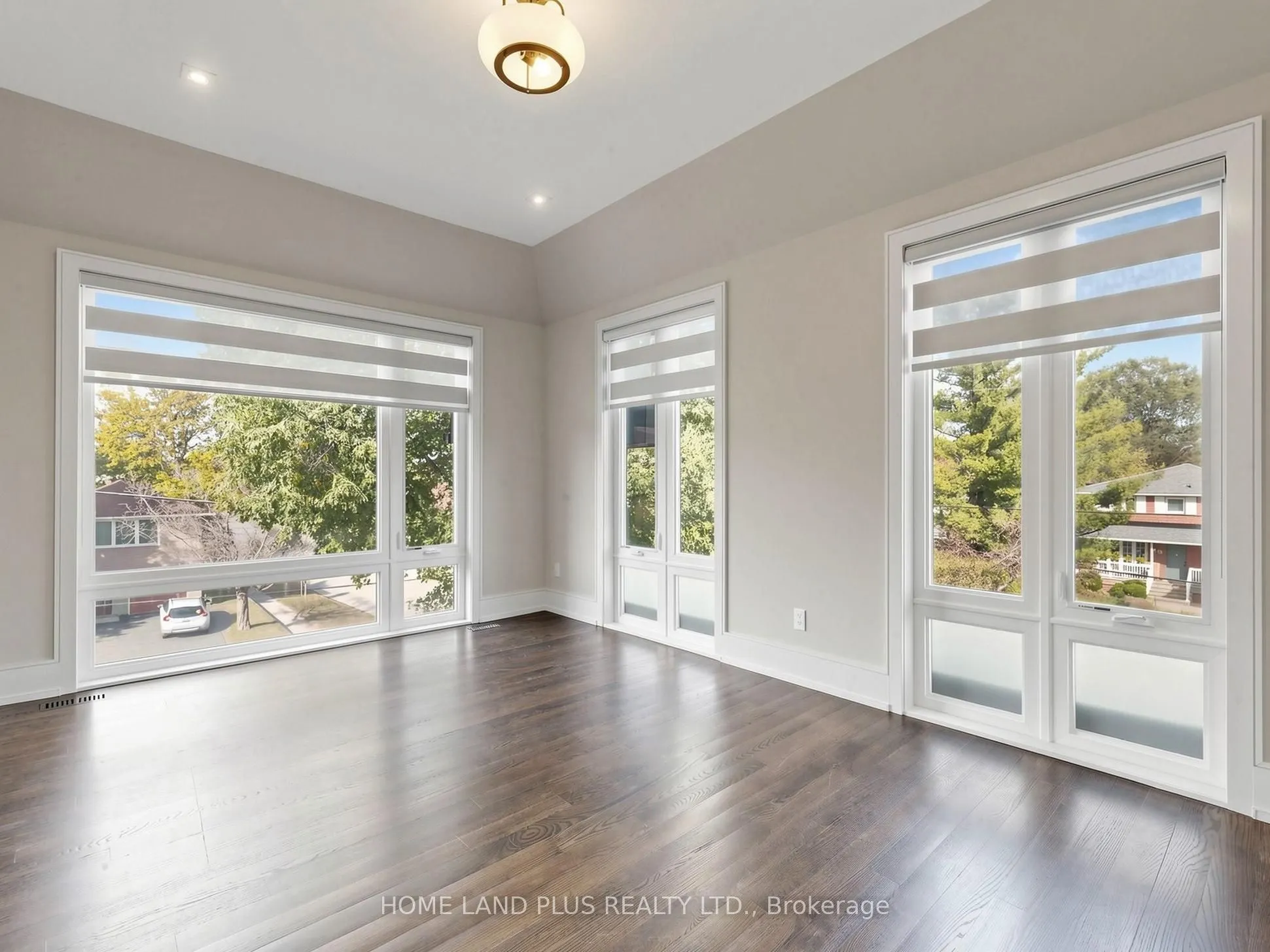 225 Northwood Drive