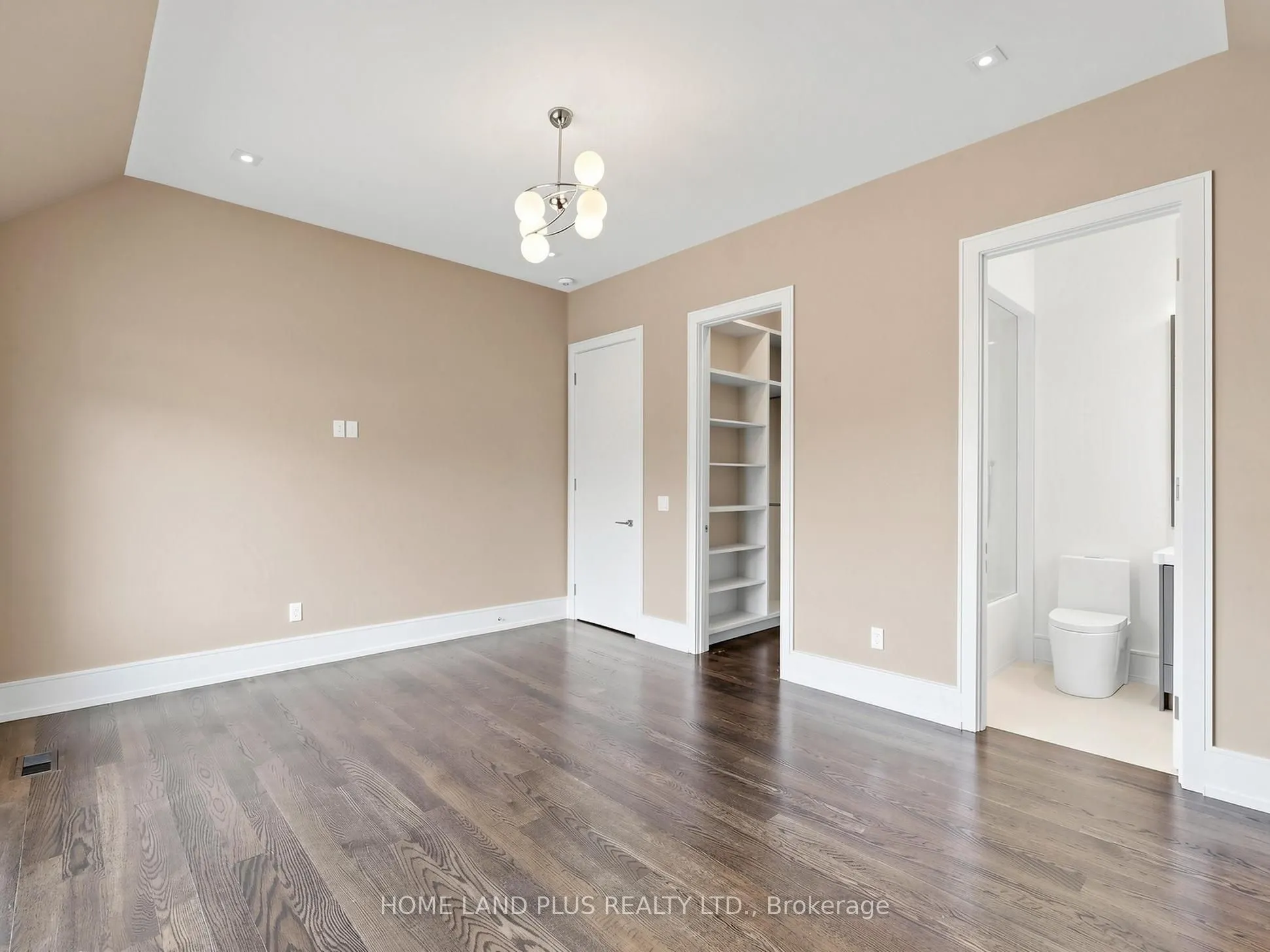 225 Northwood Drive