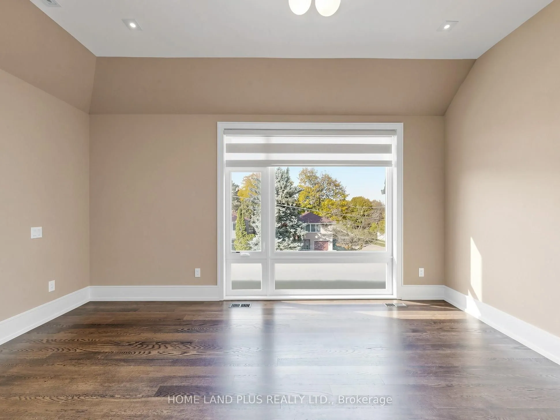 225 Northwood Drive