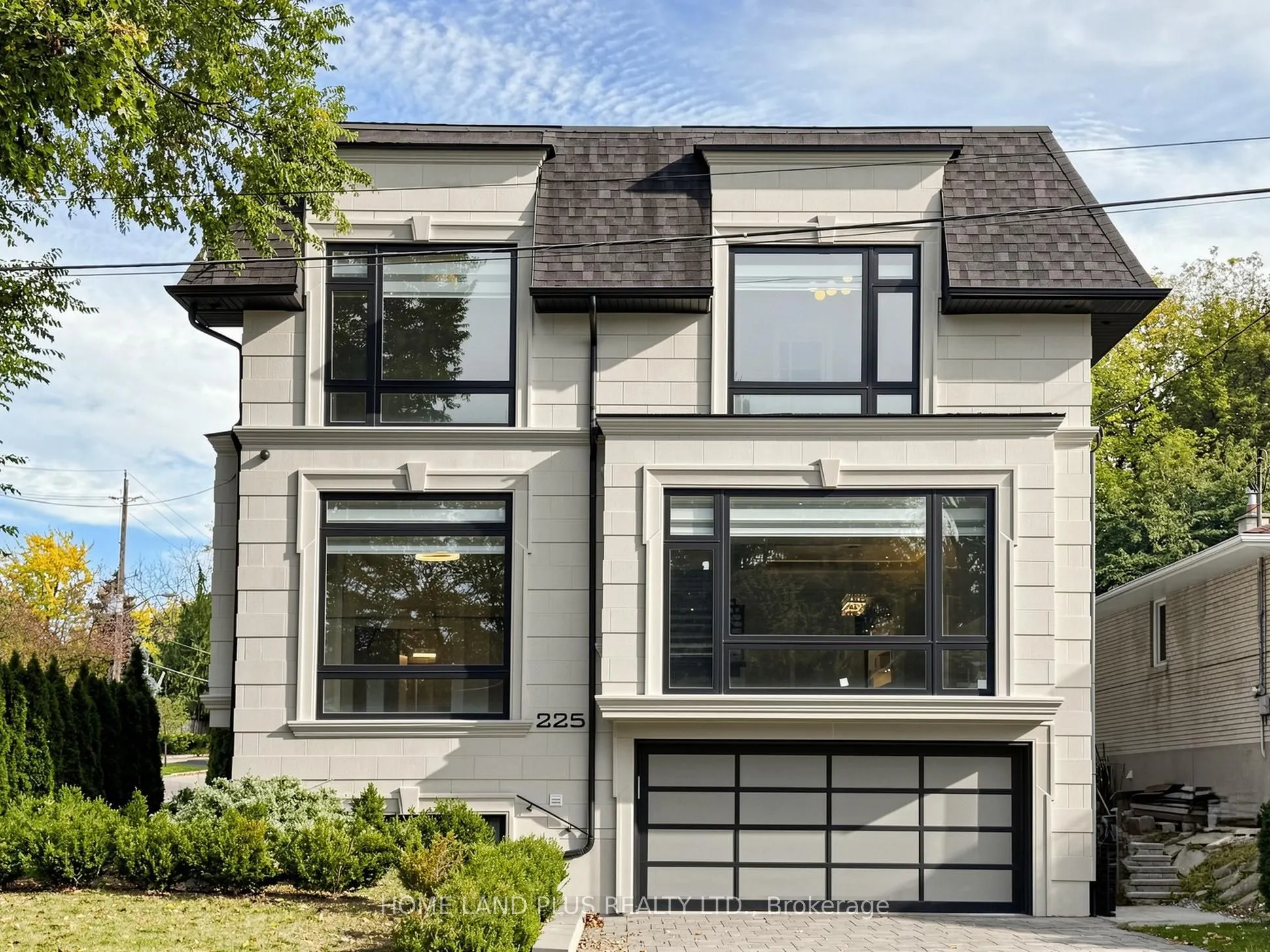225 Northwood Drive