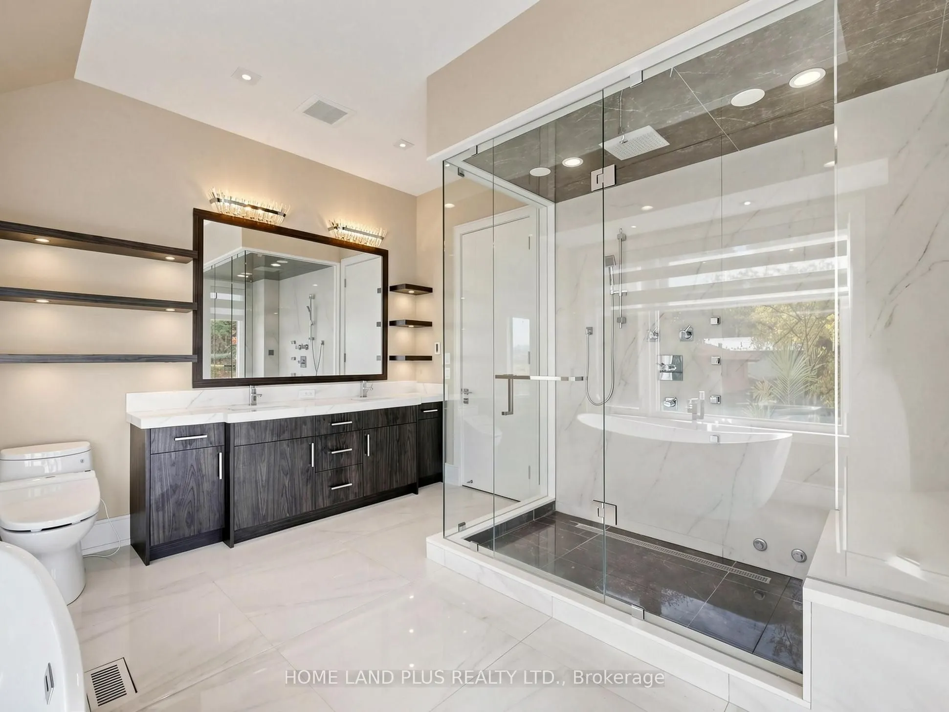 225 Northwood Drive