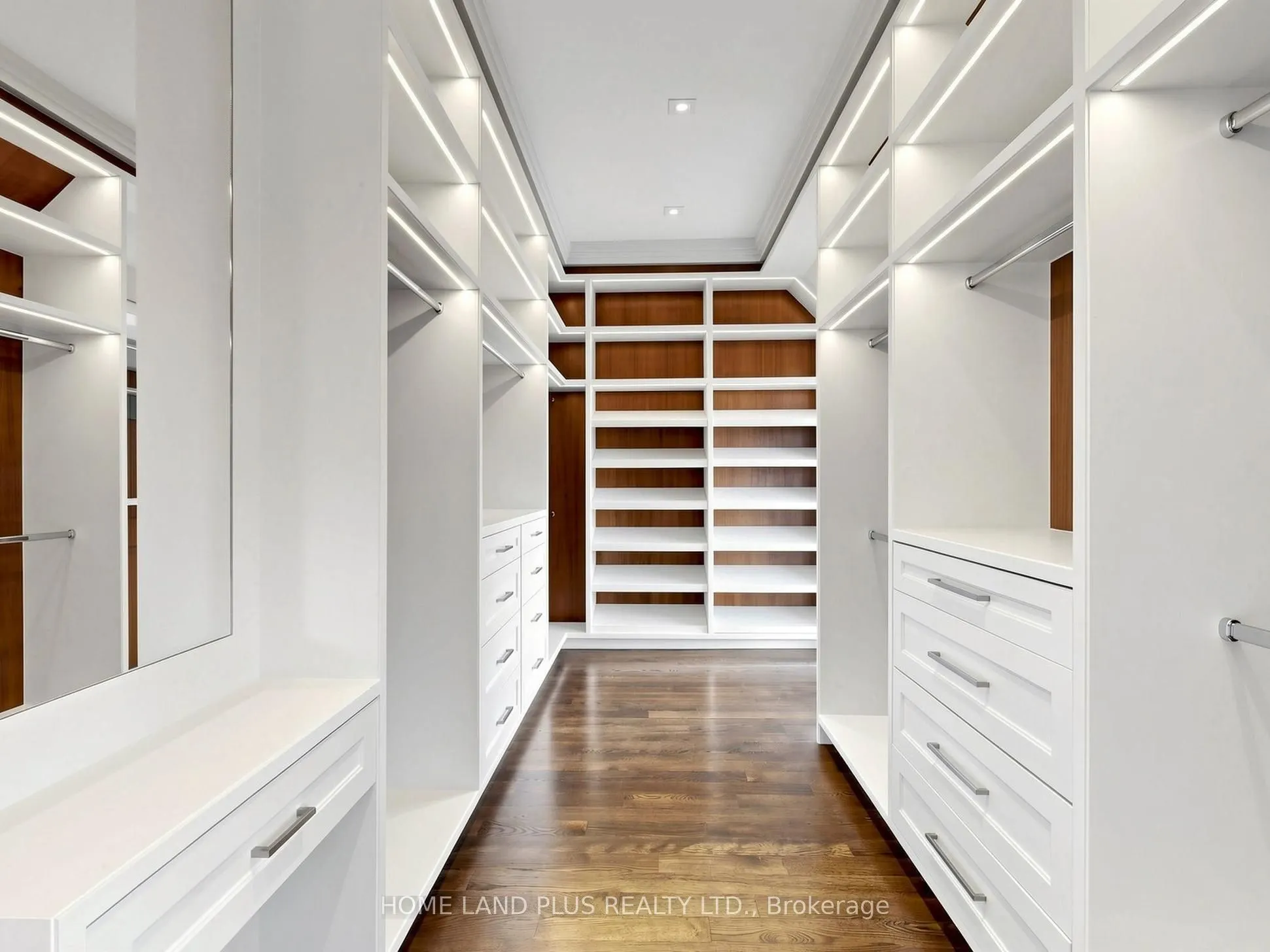 225 Northwood Drive