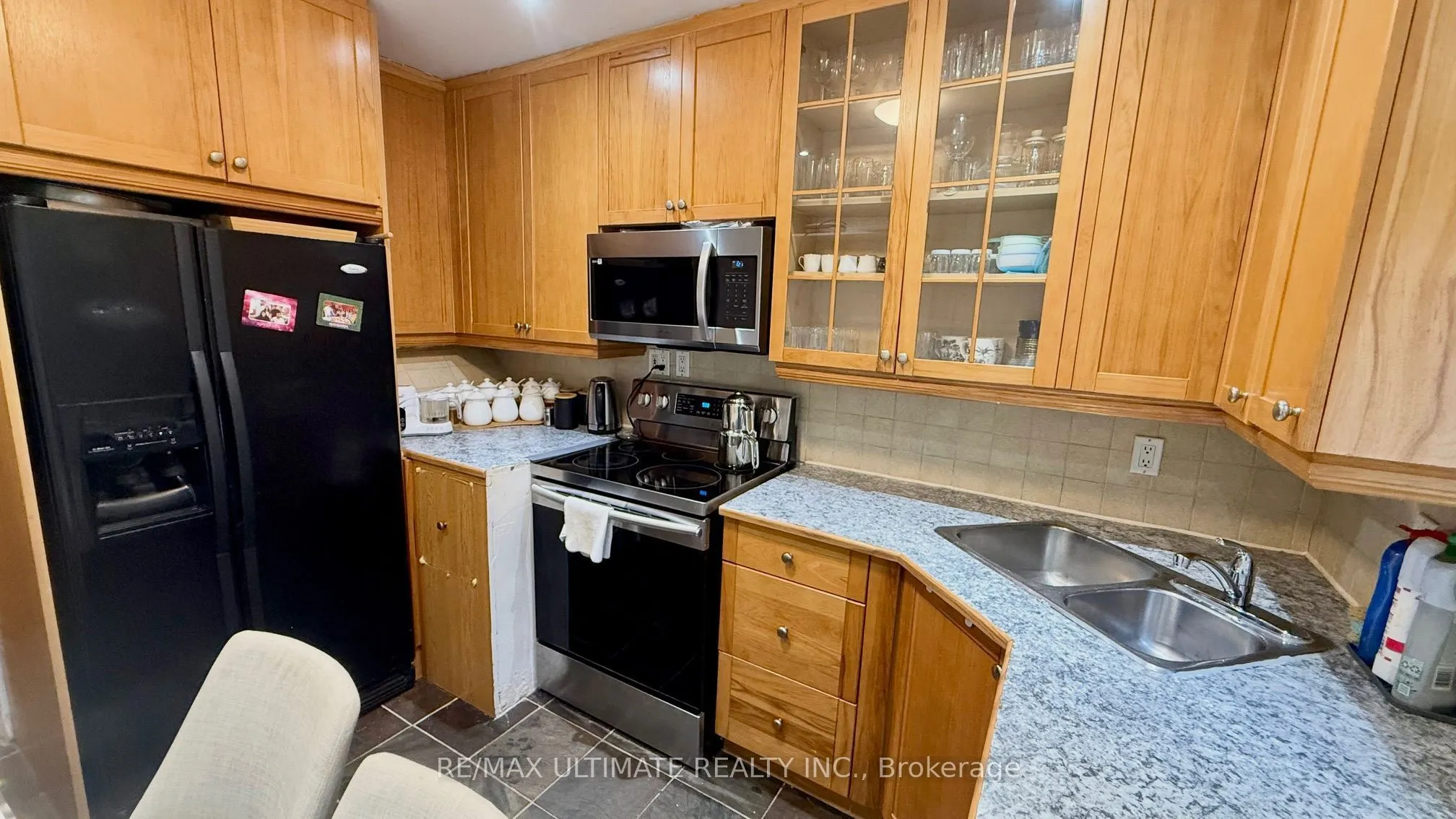 13 Lanark Avenue #Main